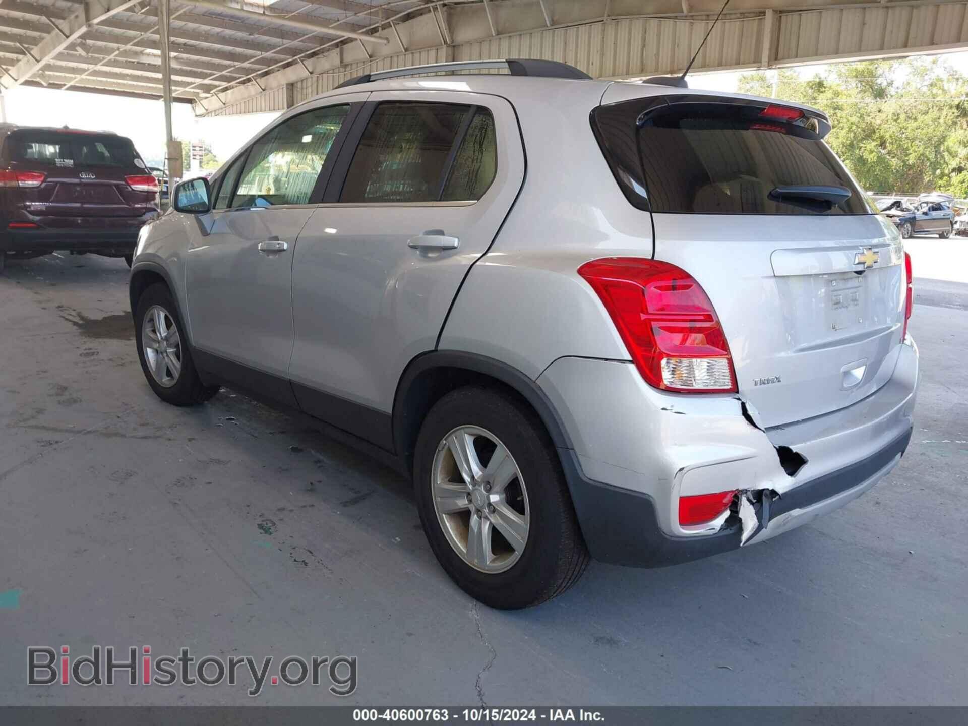2019 CHEVROLET TRAX - VIN: 3GNCJLSB4KL181837 - Фото 3