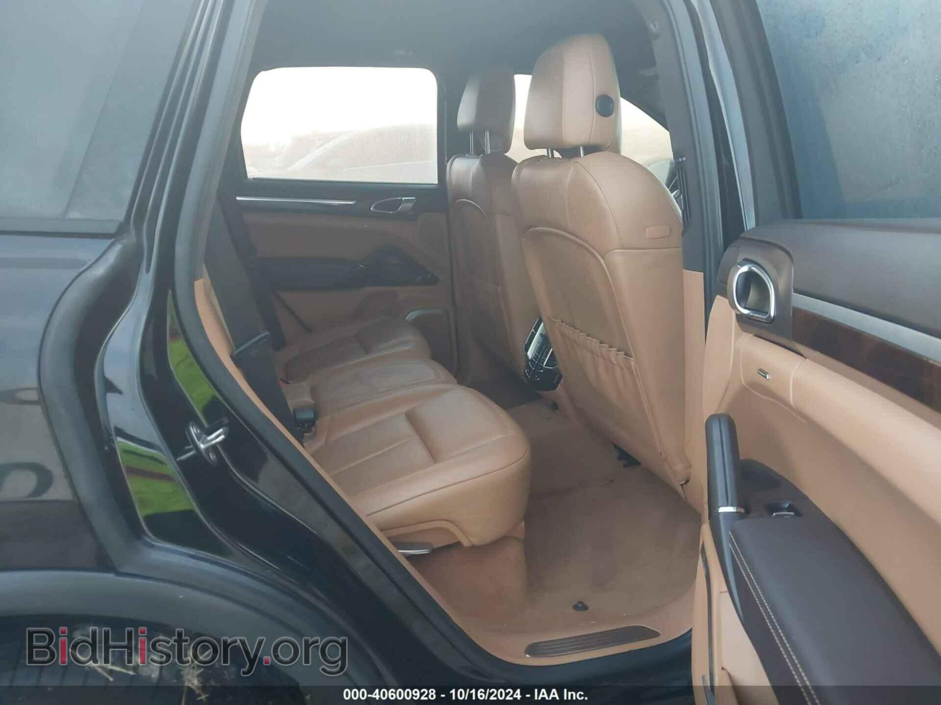 2012 PORSCHE CAYENNE - VIN: WP1AC2A2XCLA84210 - Фото 8