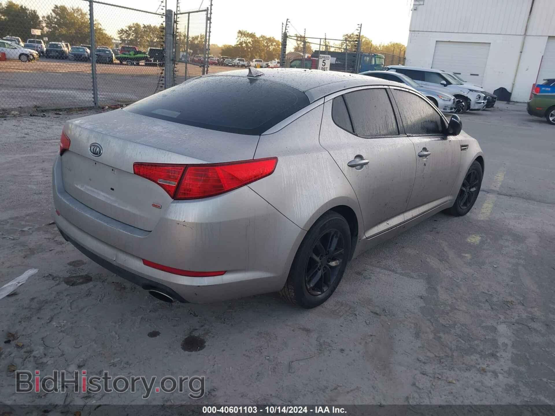 2011 KIA OPTIMA - VIN: KNAGM4A79B5076809 - Photo 4
