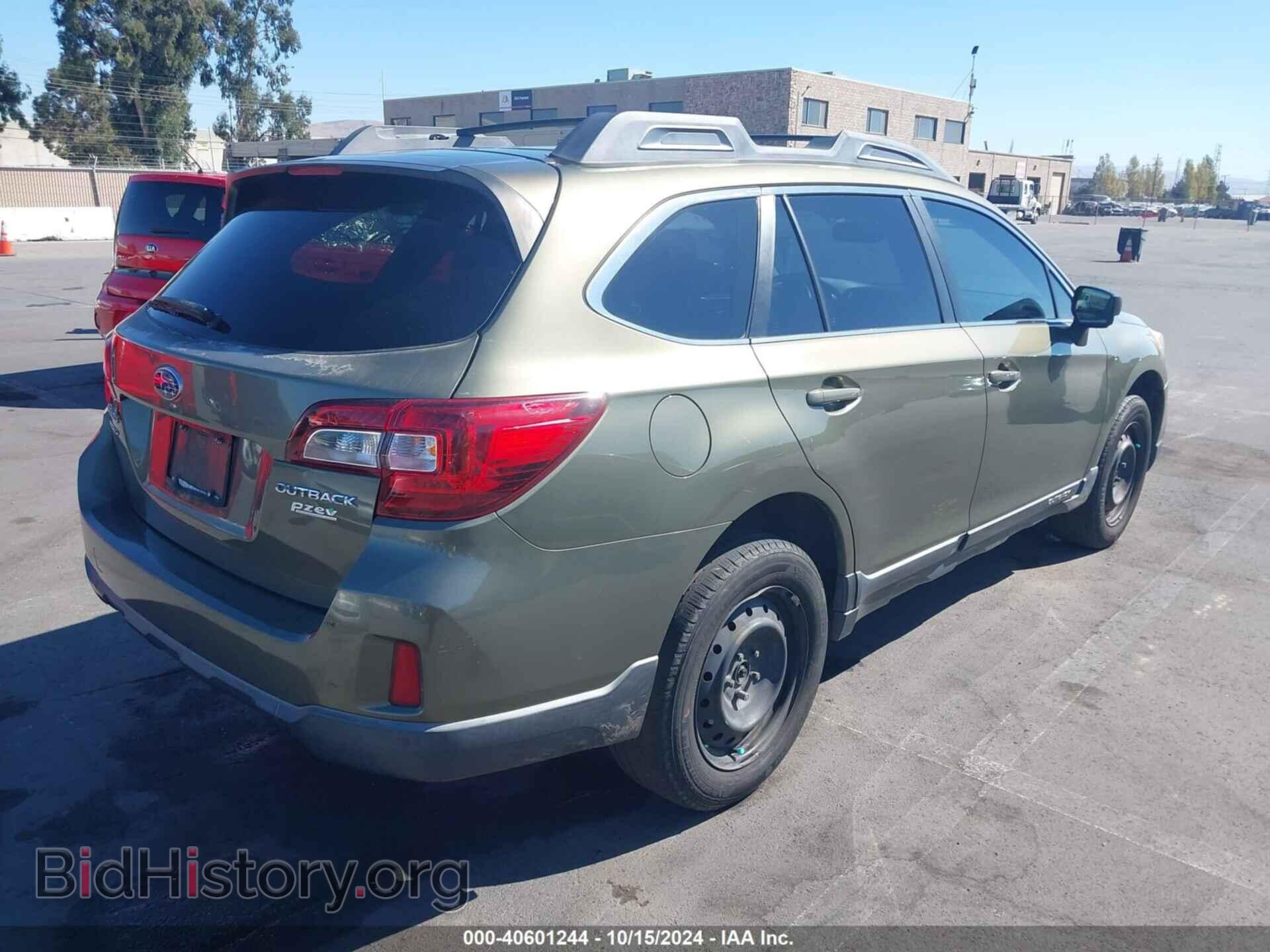 2015 SUBARU OUTBACK - VIN: 4S4BSAAC3F3217868 - Фото 4