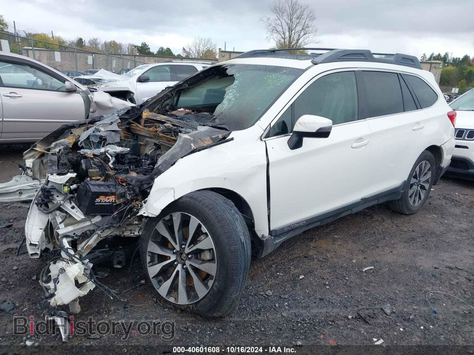 2015 SUBARU OUTBACK - VIN: 4S4BSANC8F3275825 - Фото 2