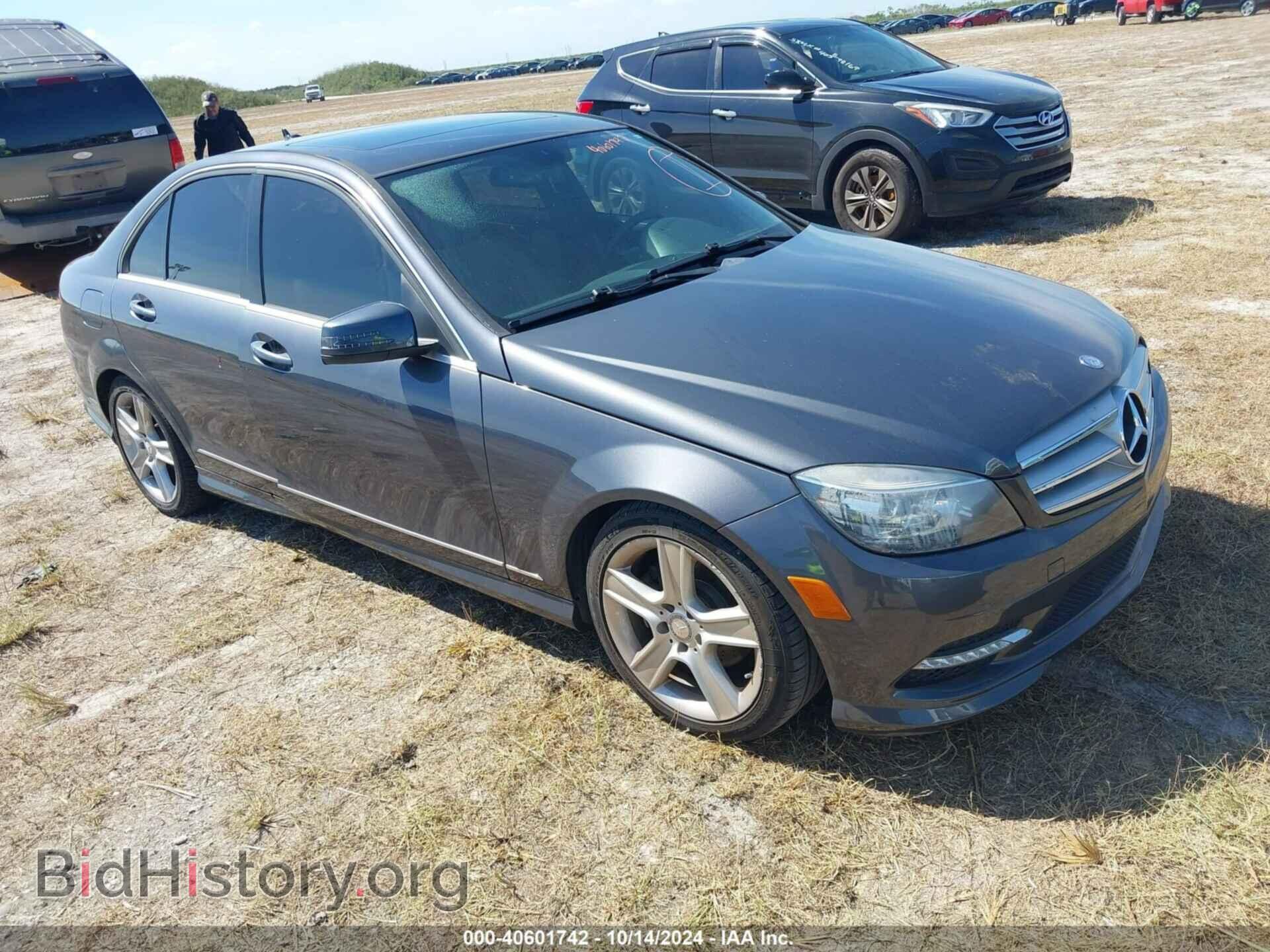 Photo WDDGF5EB6BR176642 - MERCEDES-BENZ C 300 2011