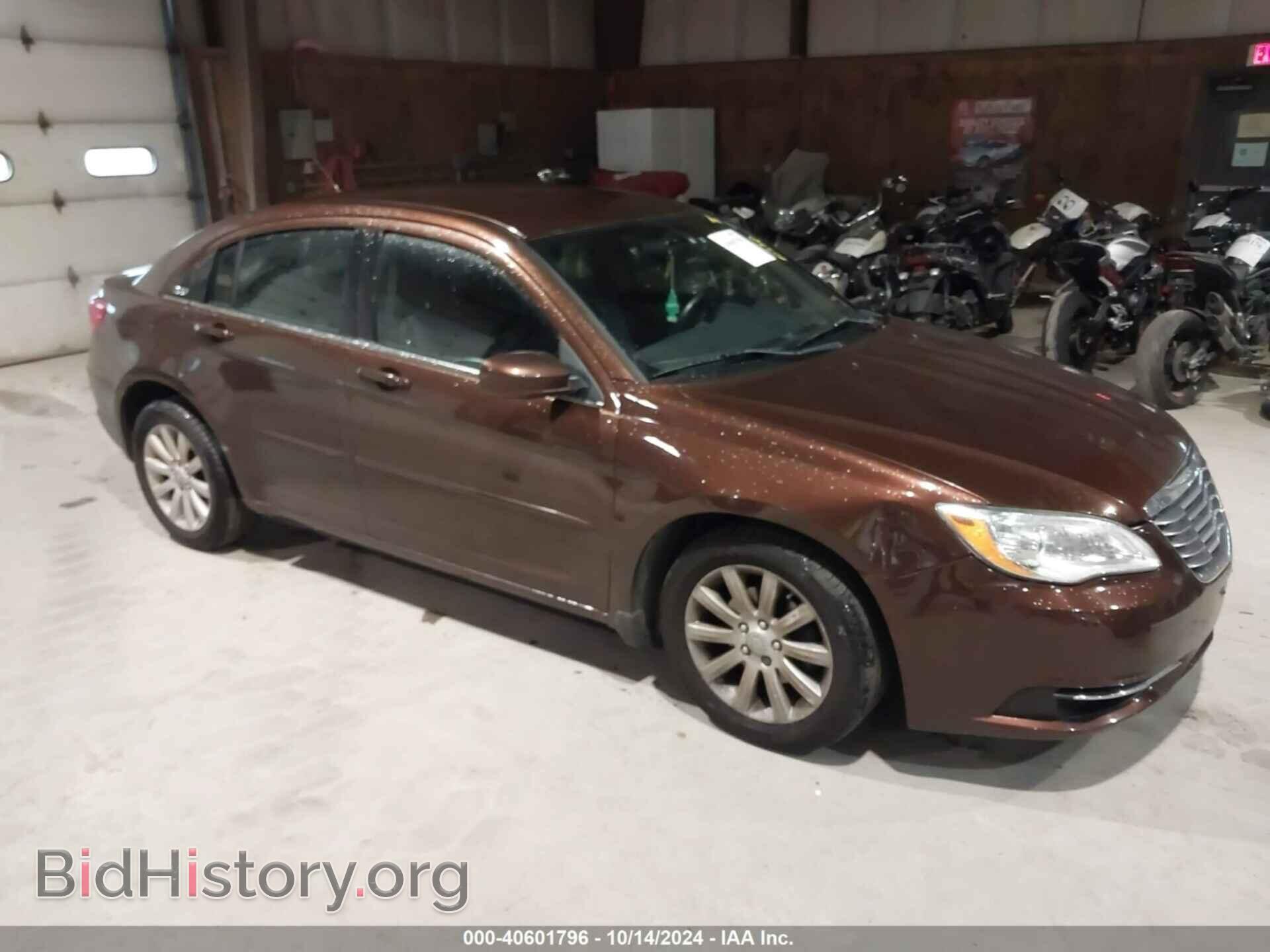 Фотография 1C3CCBBG2DN703588 - CHRYSLER 200 2013