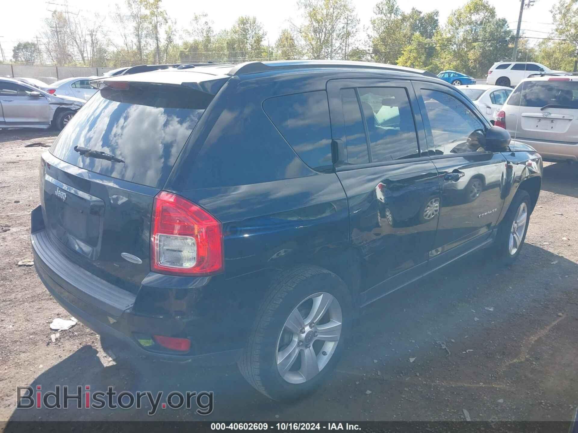 2012 JEEP COMPASS - VIN: 1C4NJCEA3CD509955 - Photo 4