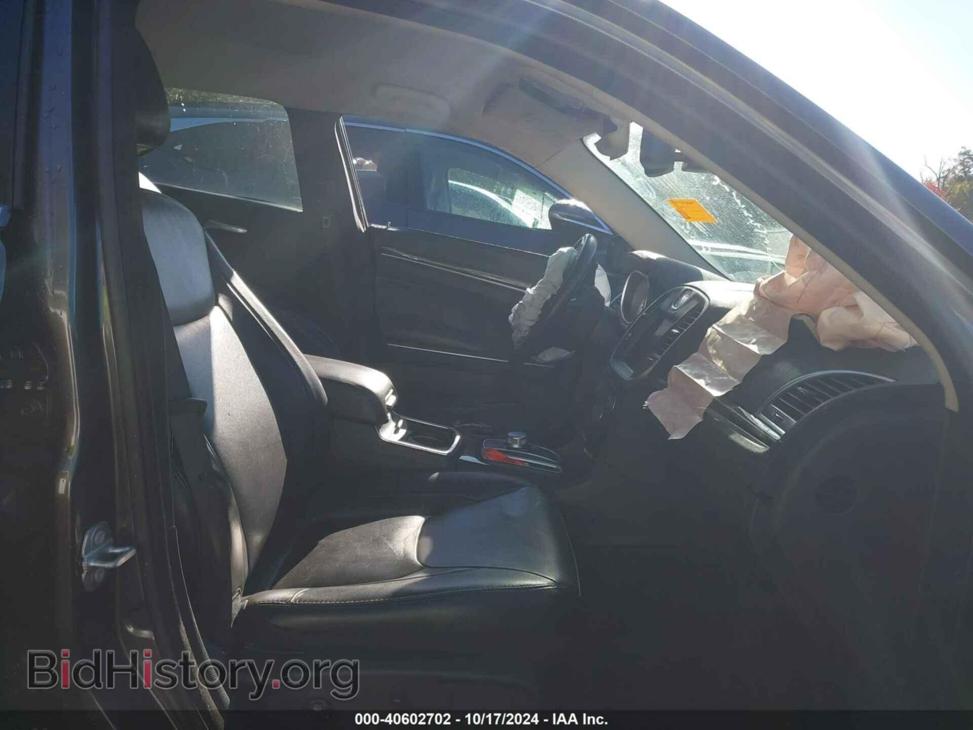 2017 CHRYSLER 300 - VIN: 2C3CCAAG5HH521622 - Фото 5