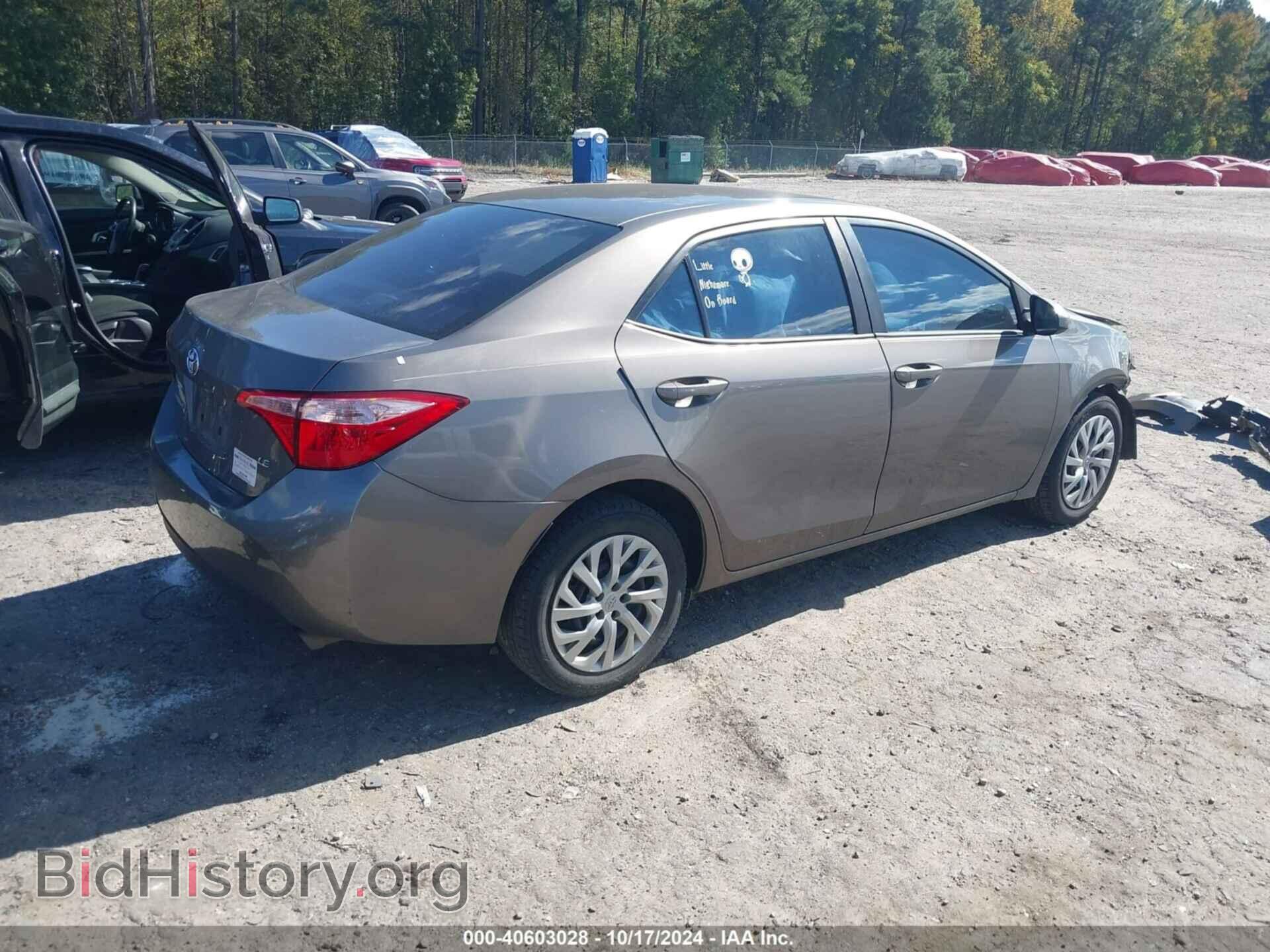 2018 TOYOTA COROLLA - VIN: 2T1BURHE8JC035622 - Фото 4