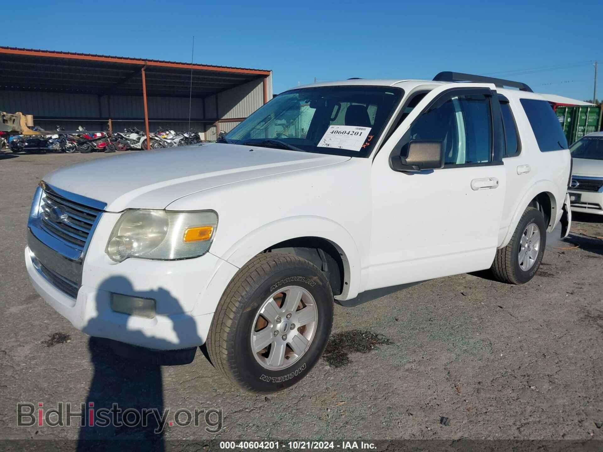 2010 FORD EXPLORER - VIN: 1FMEU7DE0AUB07287 - Фото 2