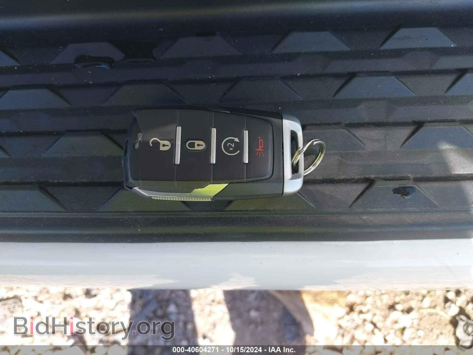 2022 RAM 1500 - VIN: 1C6SRFFT7NN236469 - Фото 11