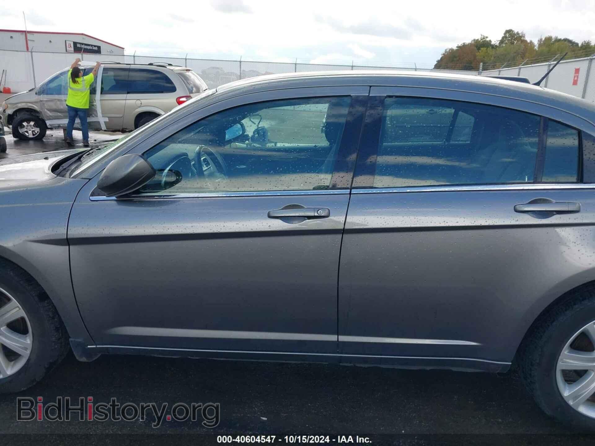 2012 CHRYSLER 200 - VIN: 1C3CCBBB3CN140585 - Фото 14