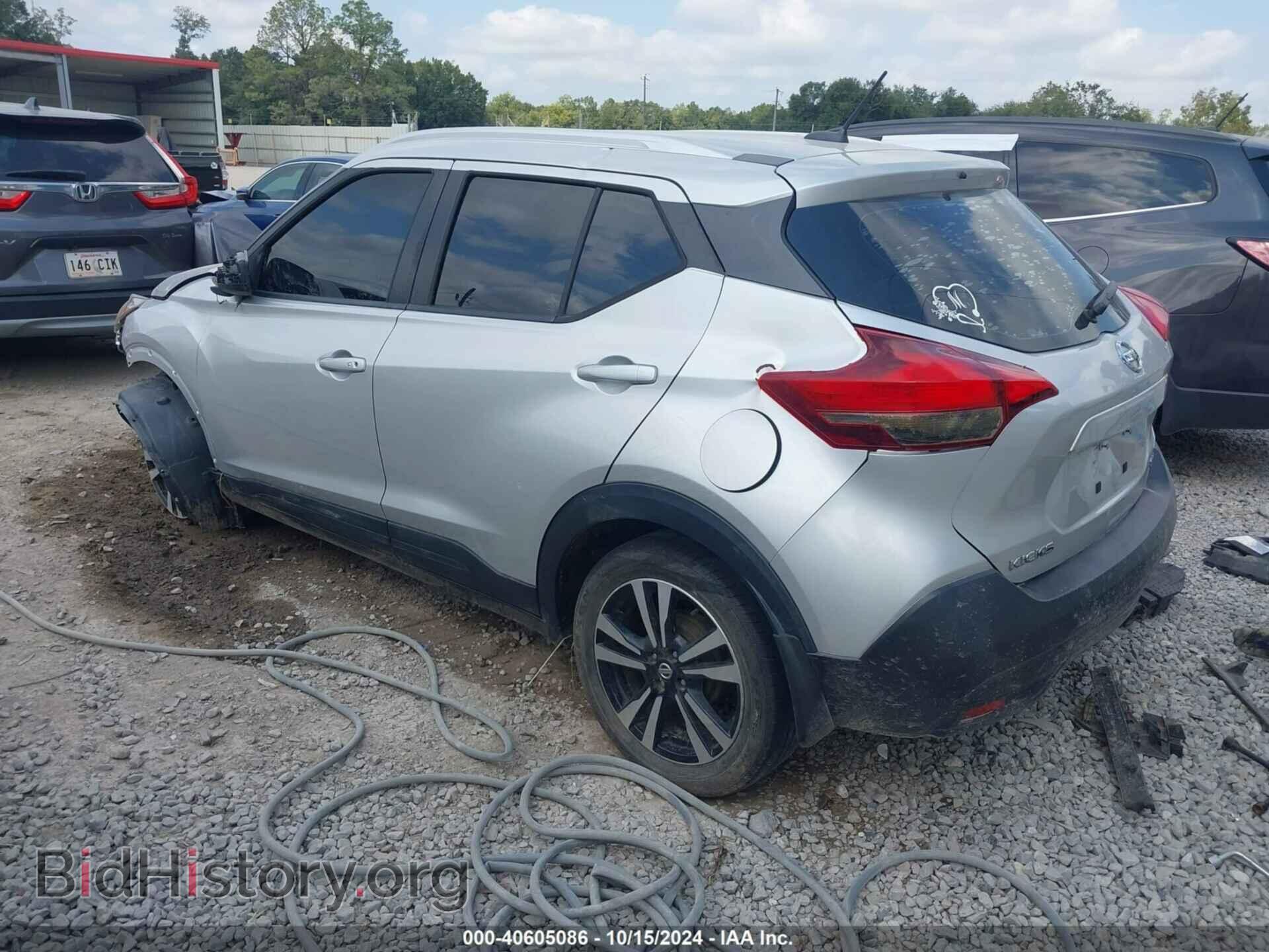 2018 NISSAN KICKS - VIN: 3N1CP5CU3JL546769 - Фото 3