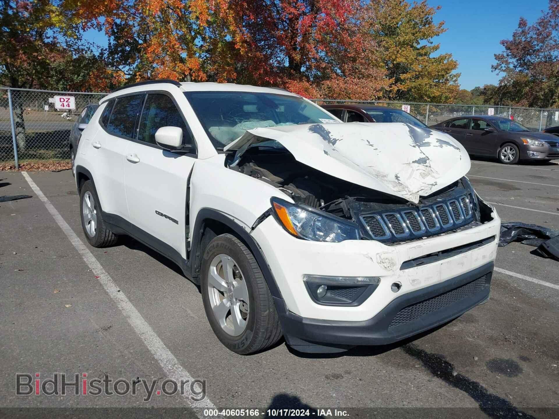 Photo 3C4NJCBB8KT655094 - JEEP COMPASS 2019