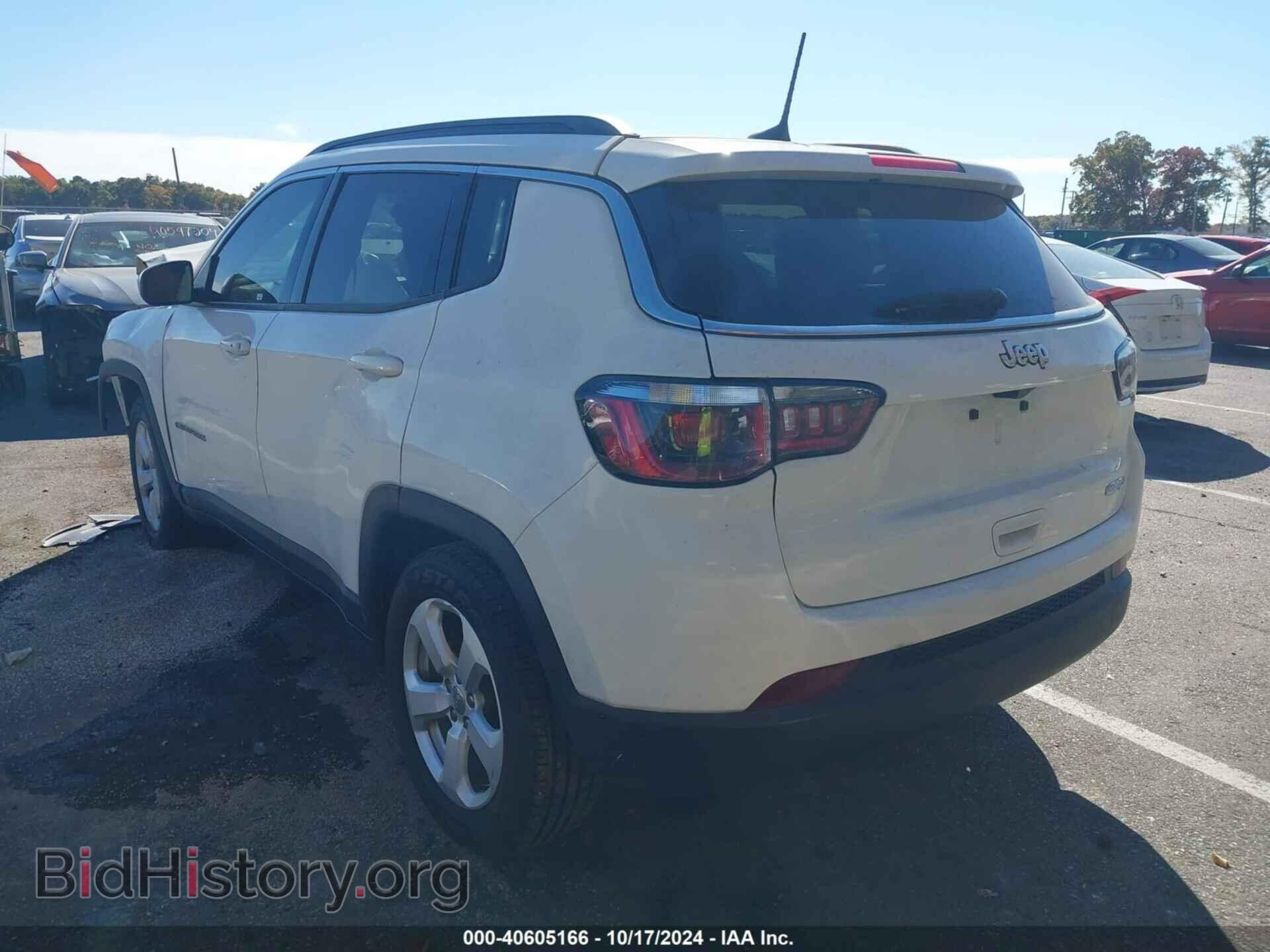 2019 JEEP COMPASS - VIN: 3C4NJCBB8KT655094 - Фото 3