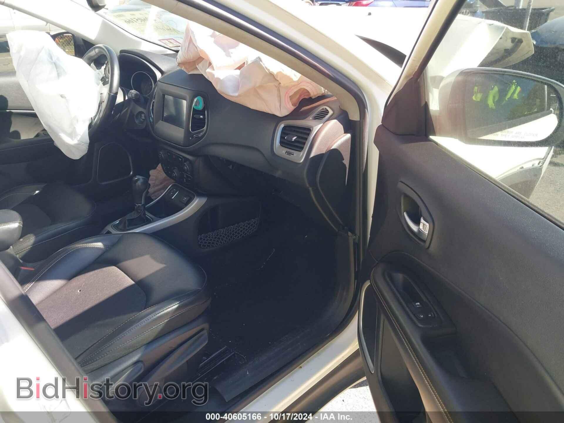 2019 JEEP COMPASS - VIN: 3C4NJCBB8KT655094 - Фото 5