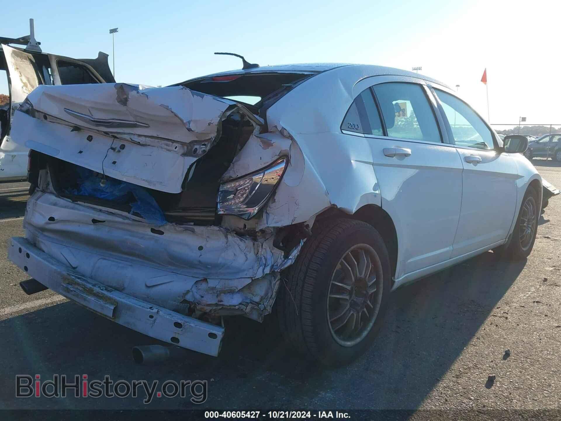 2012 CHRYSLER 200 - VIN: 1C3CCBBG9CN108266 - Фото 4