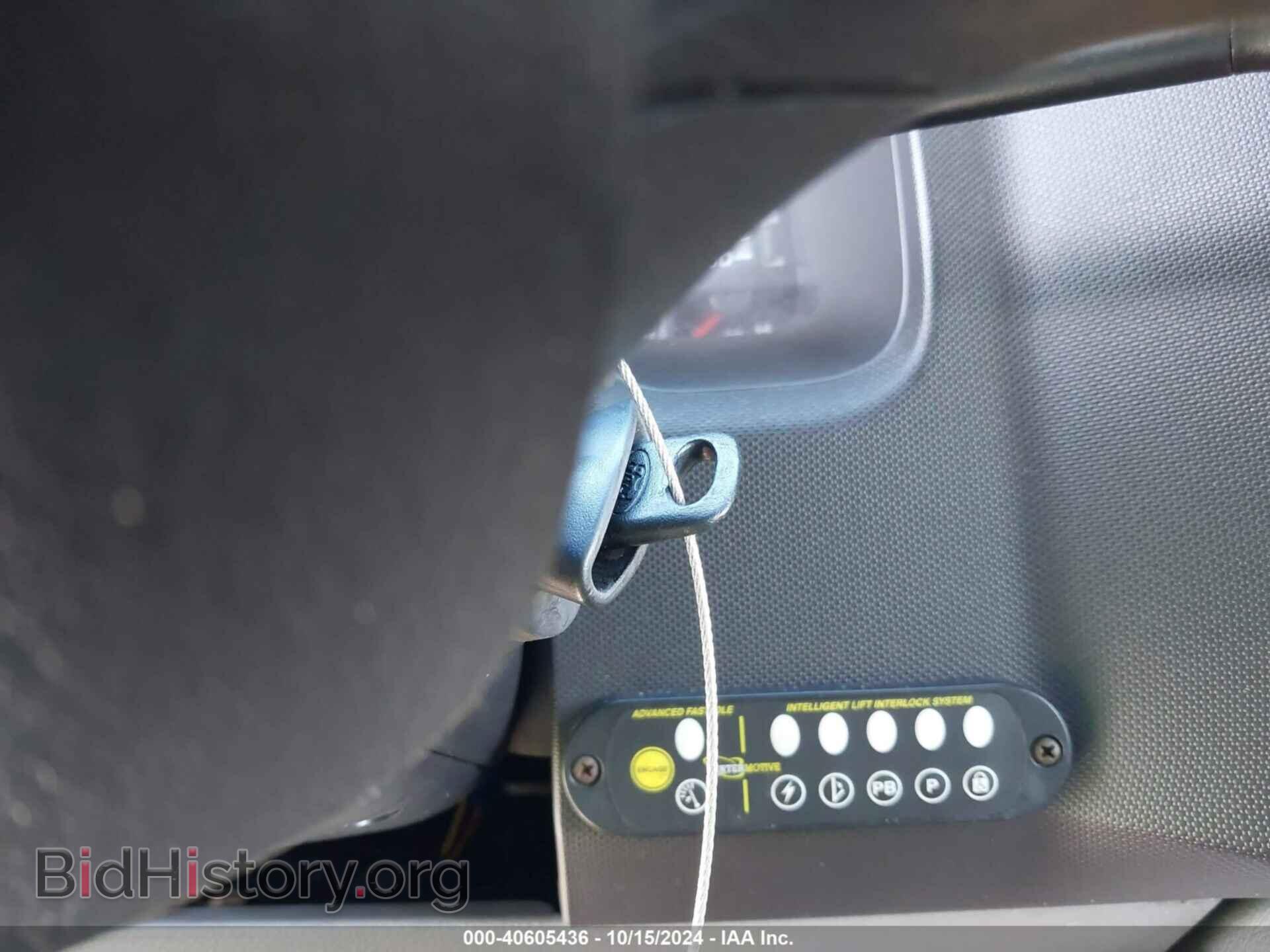 2011 FORD E-350 CUTAWAY - VIN: 1FDEE3FL4BDA97155 - Фото 10