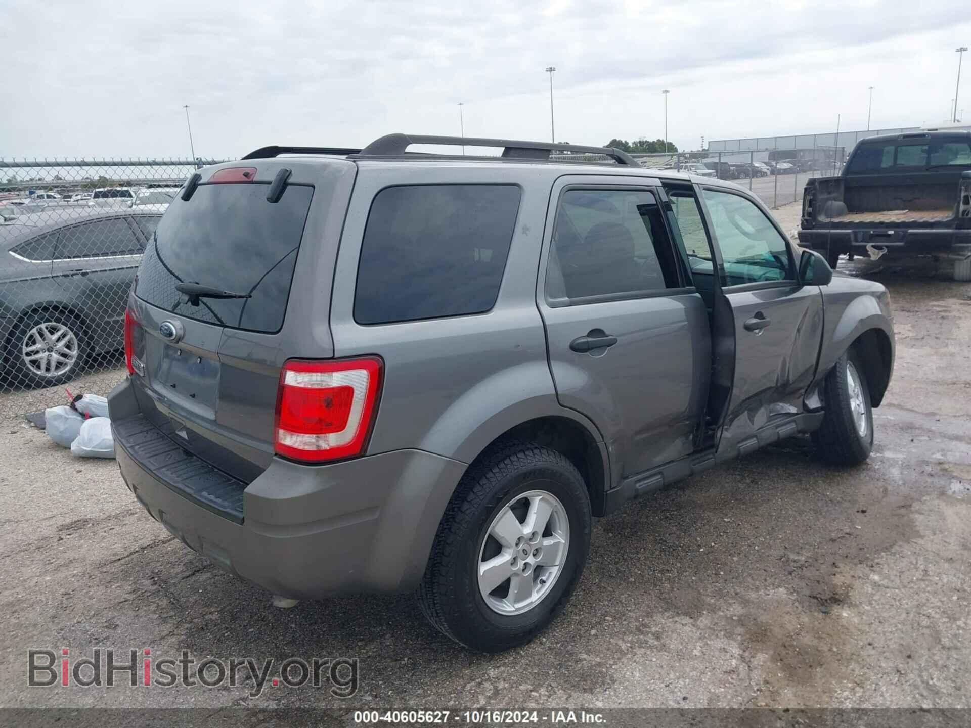 2010 FORD ESCAPE - VIN: 1FMCU0D77AKD02511 - Фото 4