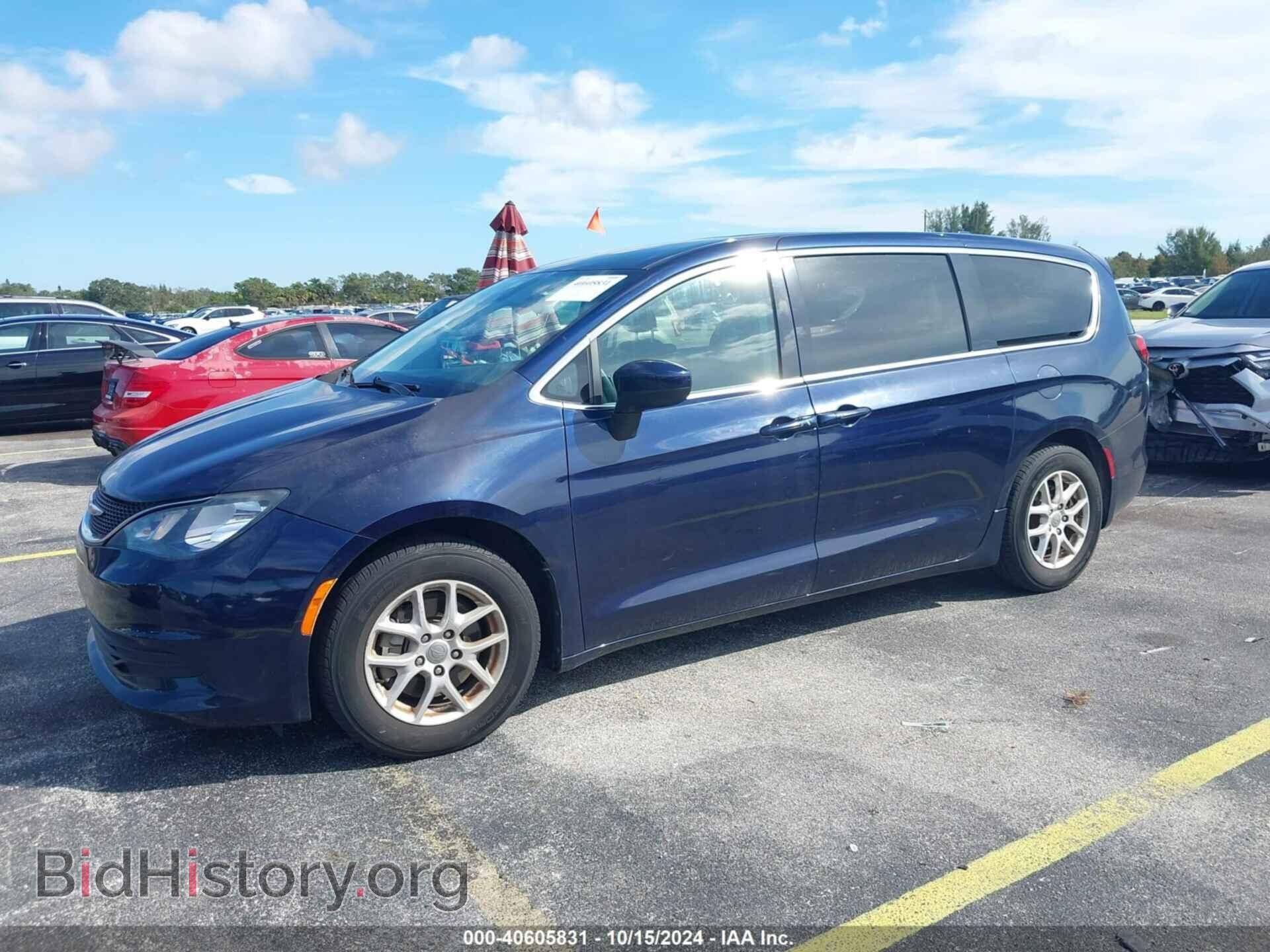 2017 CHRYSLER PACIFICA - VIN: 2C4RC1DG4HR514754 - Photo 2