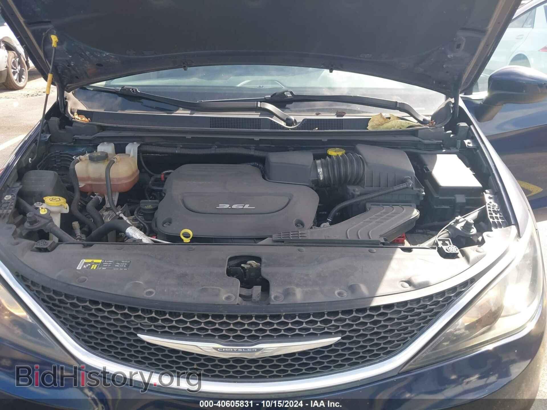 2017 CHRYSLER PACIFICA - VIN: 2C4RC1DG4HR514754 - Photo 10