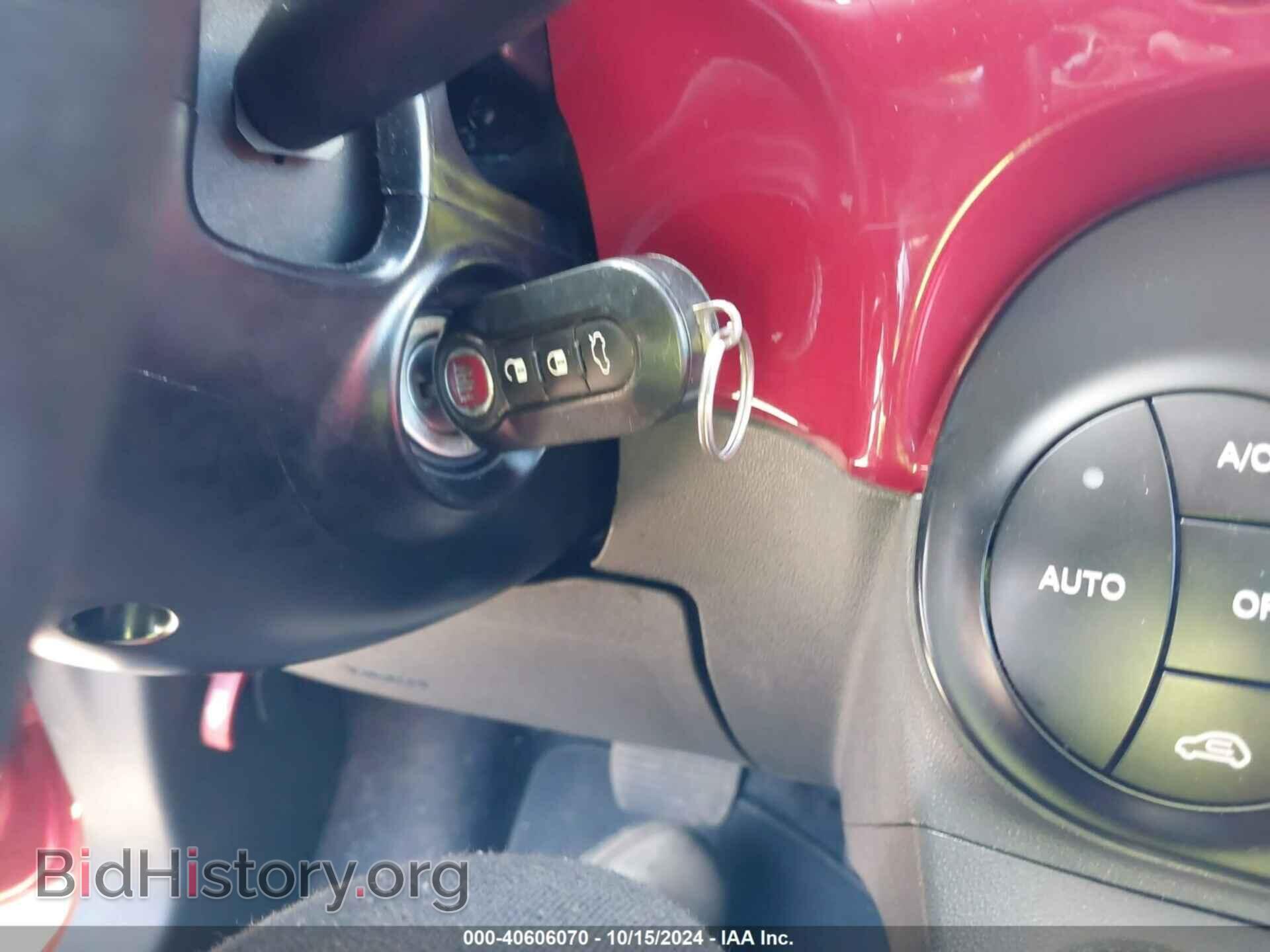 2012 FIAT 500C - VIN: 3C3CFFER4CT164837 - Фото 11