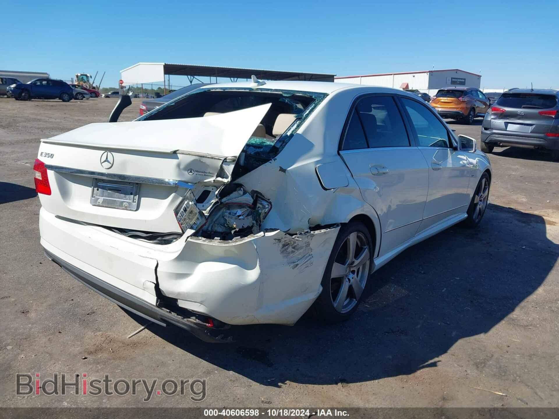 2012 MERCEDES-BENZ E 350 - VIN: WDDHF5KB3CA526317 - Фото 4