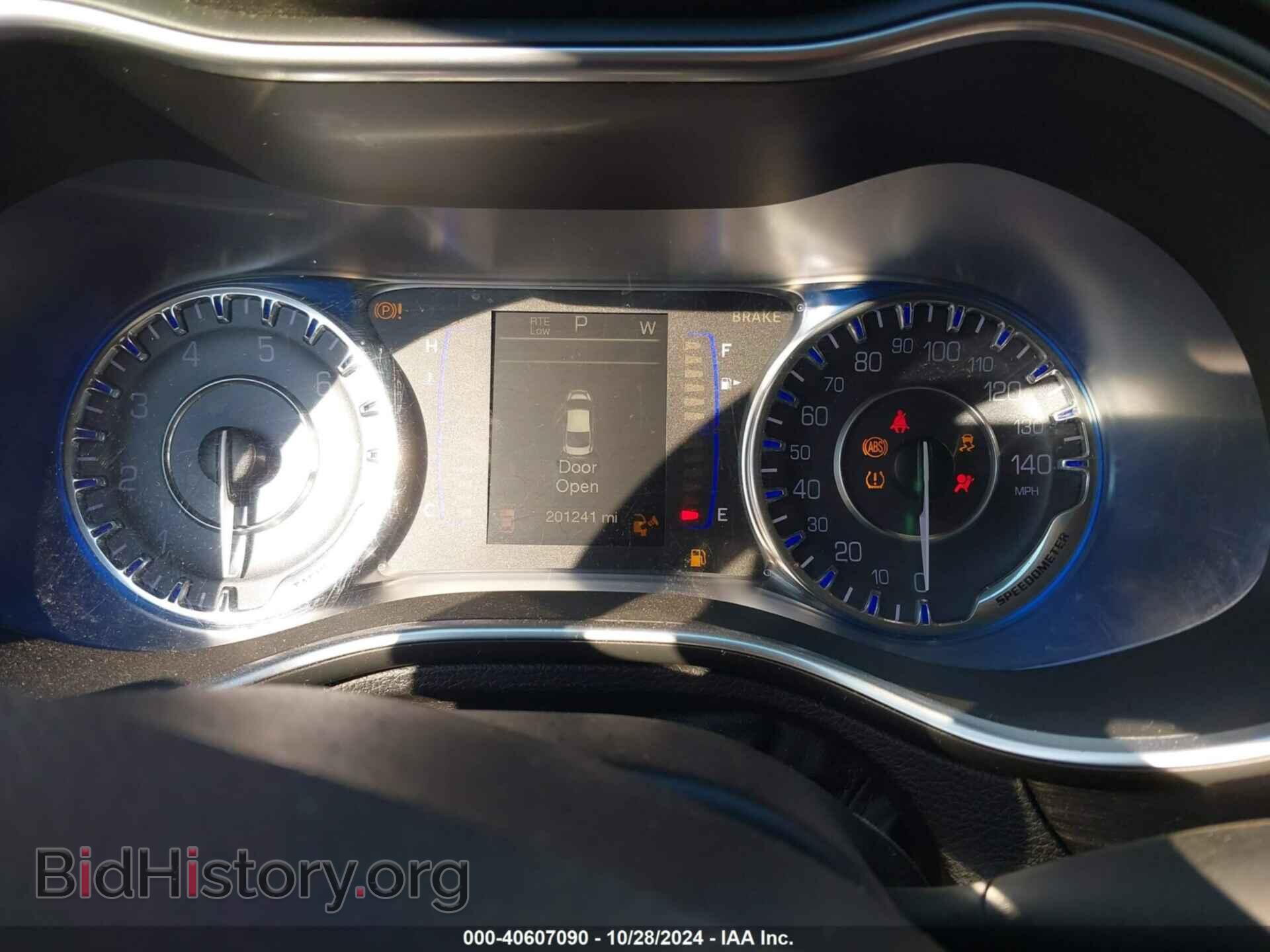 2016 CHRYSLER 200 - VIN: 1C3CCCAB6GN120103 - Фото 7
