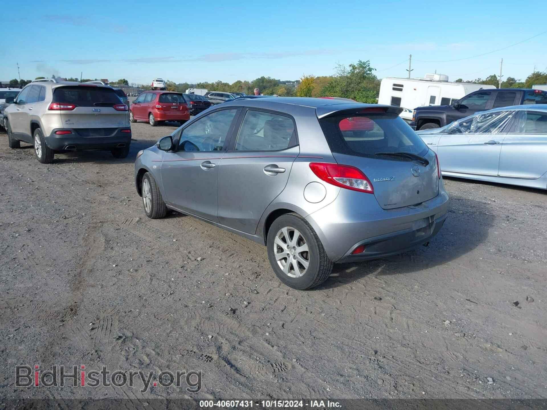 2012 MAZDA MAZDA2 - VIN: JM1DE1LZ7C0132244 - Фото 3
