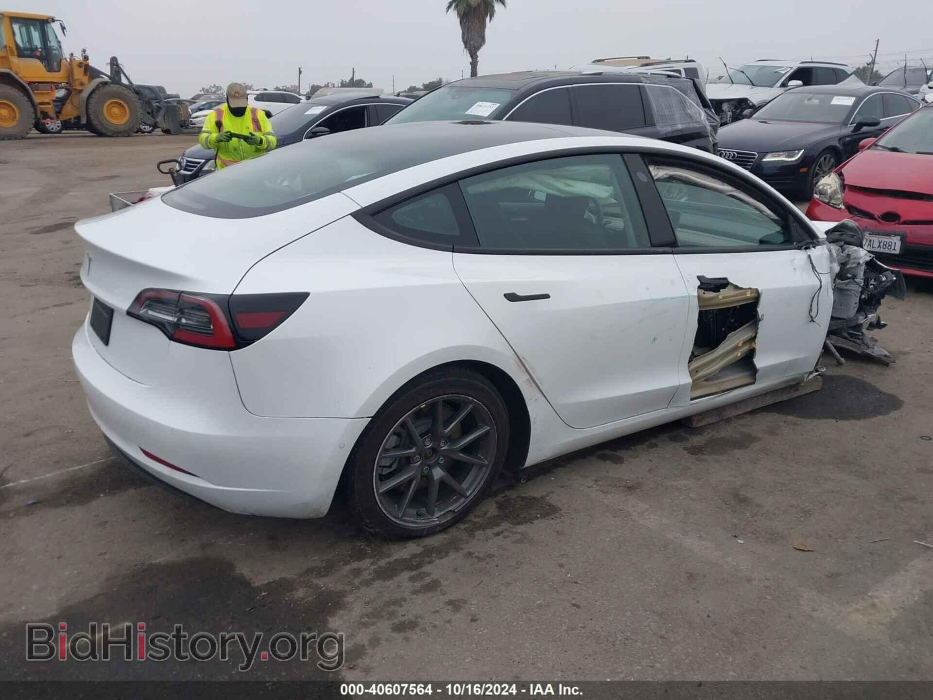 2022 TESLA MODEL 3 - VIN: 5YJ3E1EA8NF332332 - Фото 4