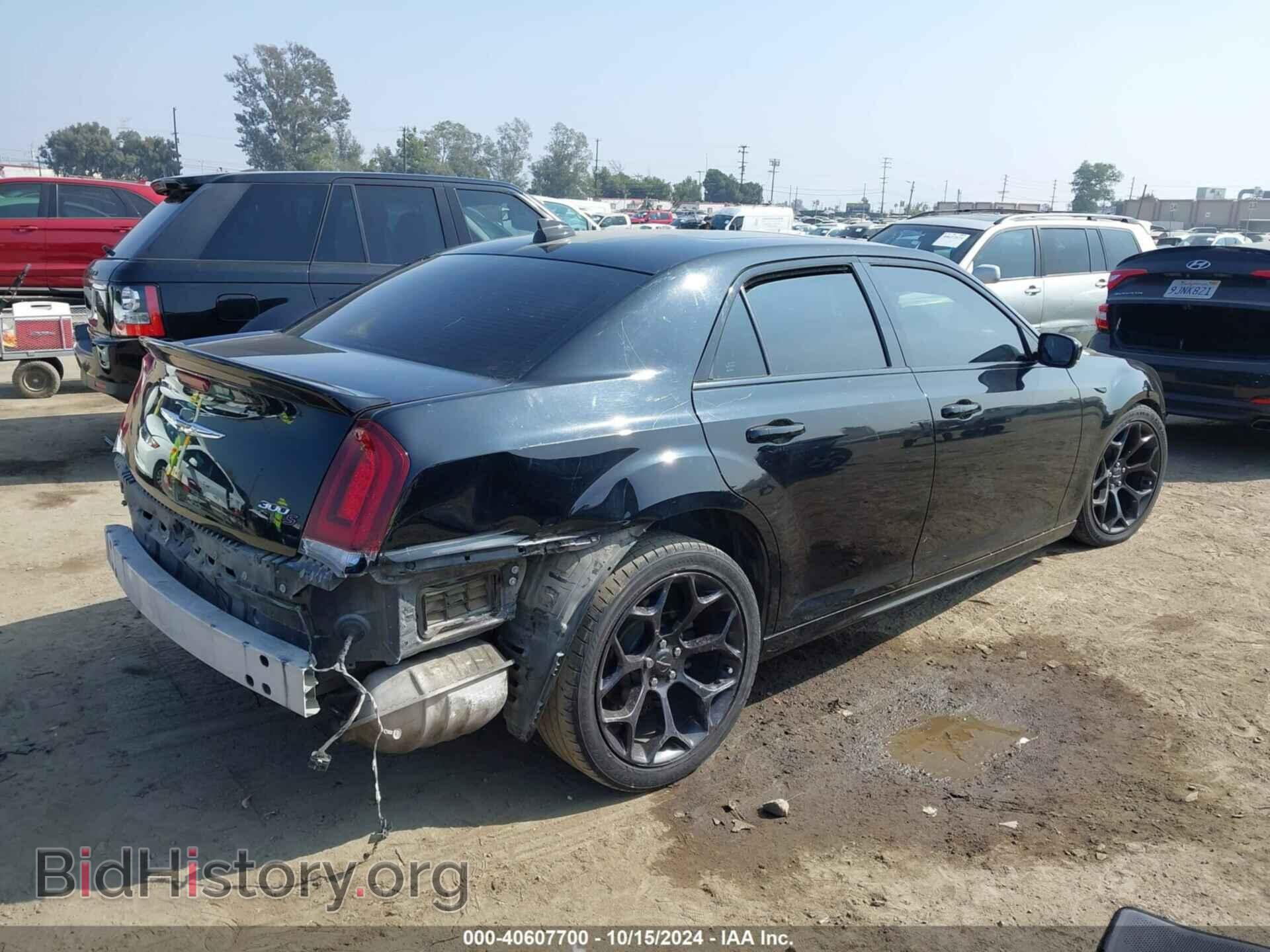 2020 CHRYSLER 300 - VIN: 2C3CCABG3LH103485 - Фото 4