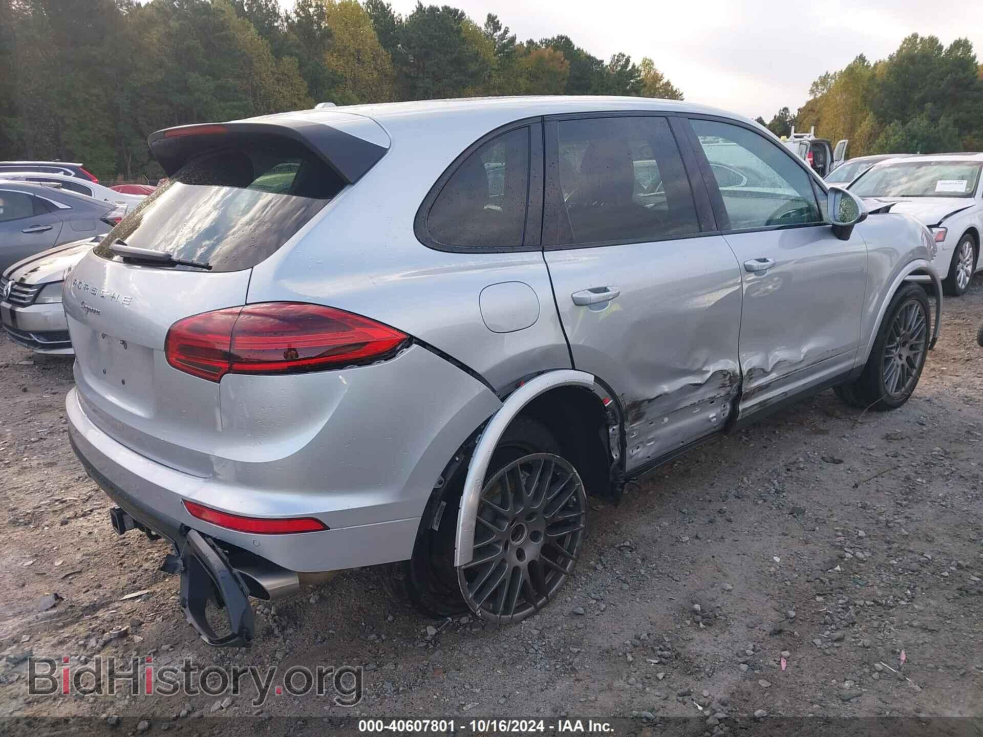 2017 PORSCHE CAYENNE - VIN: WP1AA2A20HKA92089 - Фото 4