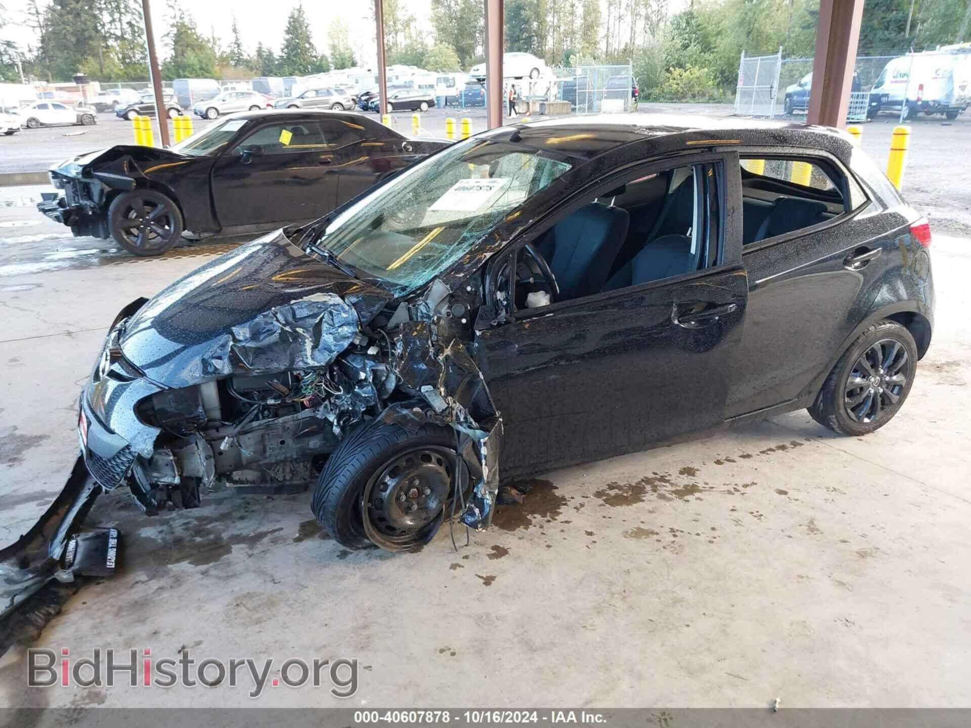 2014 MAZDA MAZDA2 - VIN: JM1DE1KZ3E0178884 - Фото 2