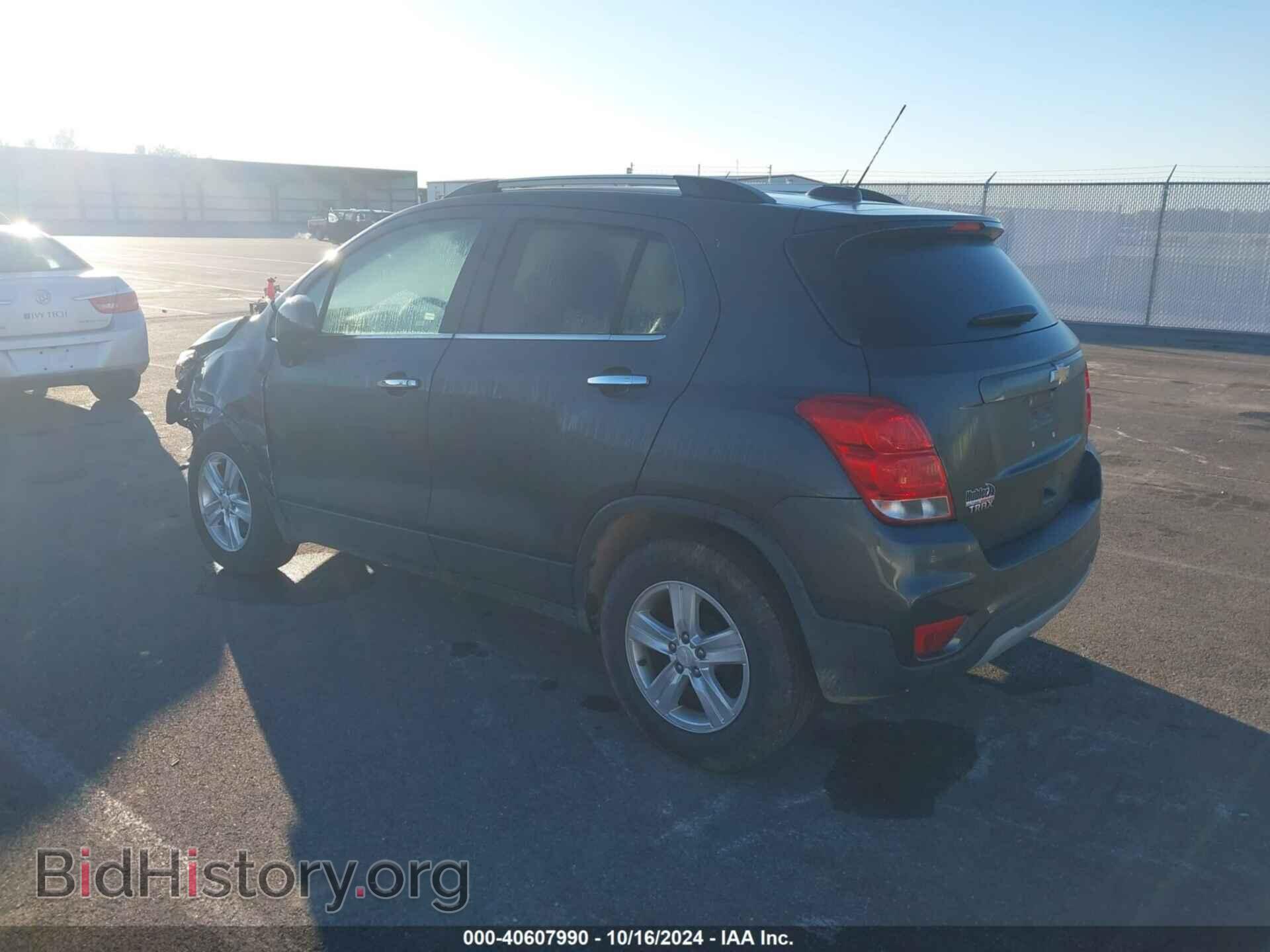 2018 CHEVROLET TRAX - VIN: 3GNCJLSB2JL232010 - Фото 3