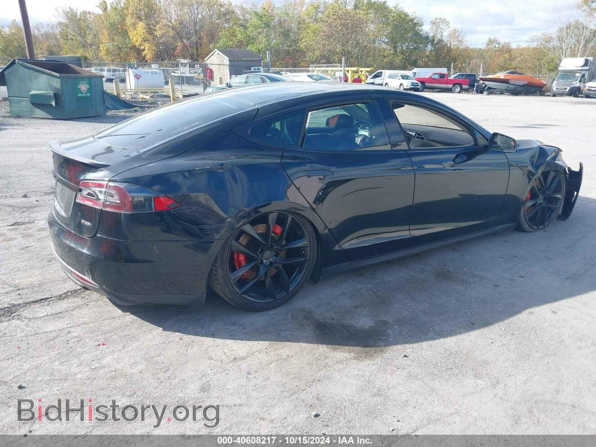 2013 TESLA MODEL S - VIN: 5YJSA1DP8DFP17093 - Фото 4