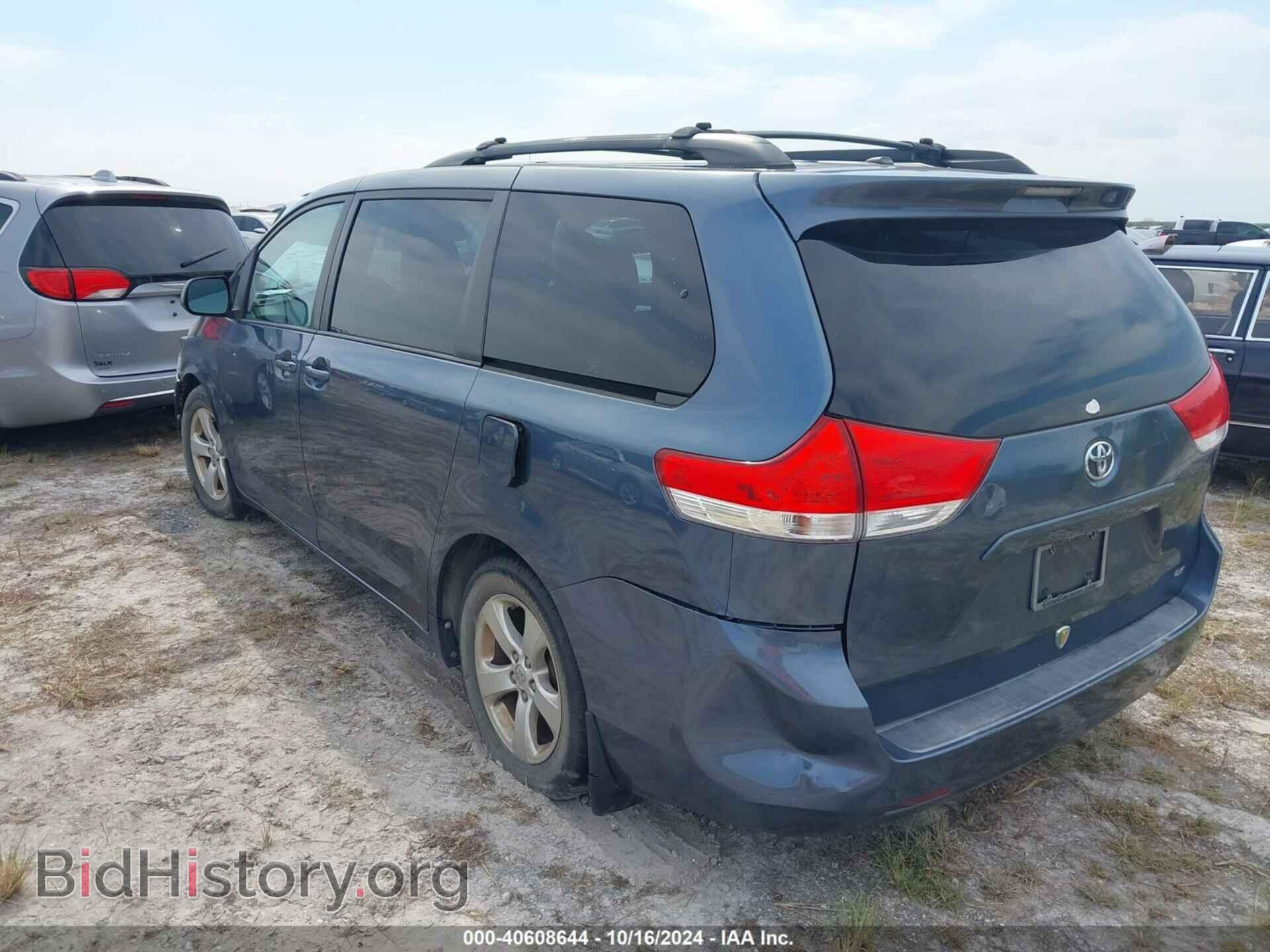 2013 TOYOTA SIENNA - VIN: 5TDKK3DC8DS351329 - Фото 3
