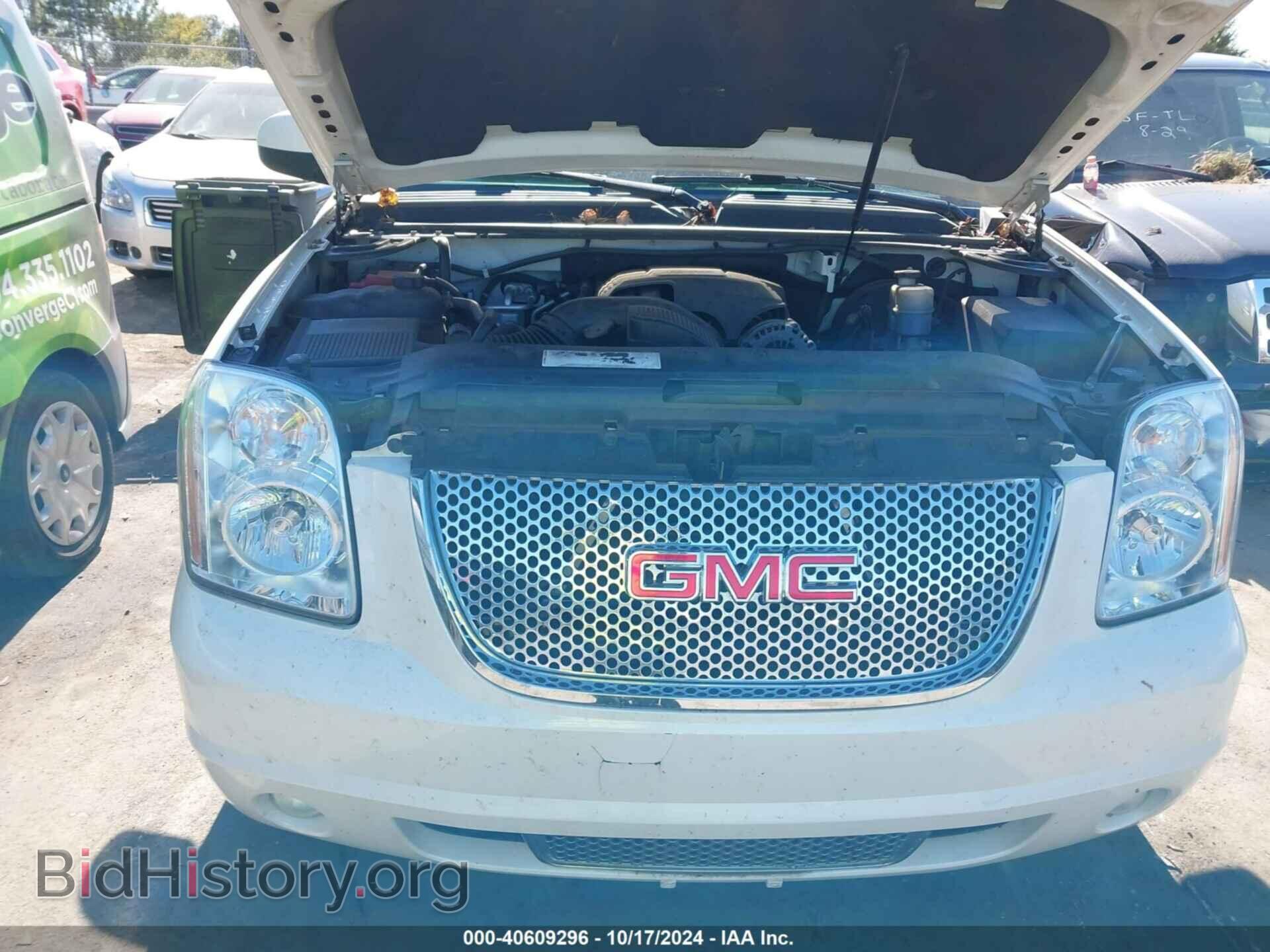 2010 GMC YUKON - VIN: 1GKUKEEF2AR177656 - Photo 10