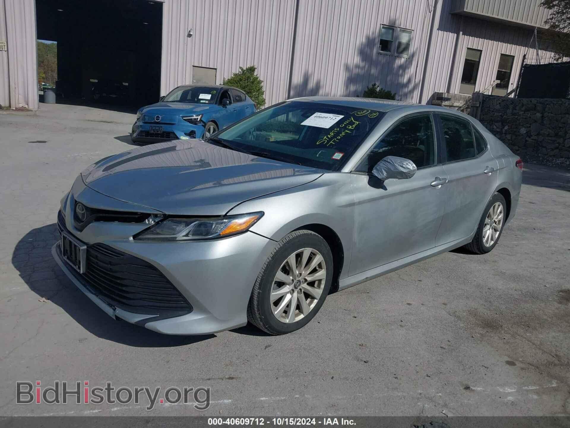 2020 TOYOTA CAMRY - VIN: 4T1C11AK3LU857504 - Photo 2