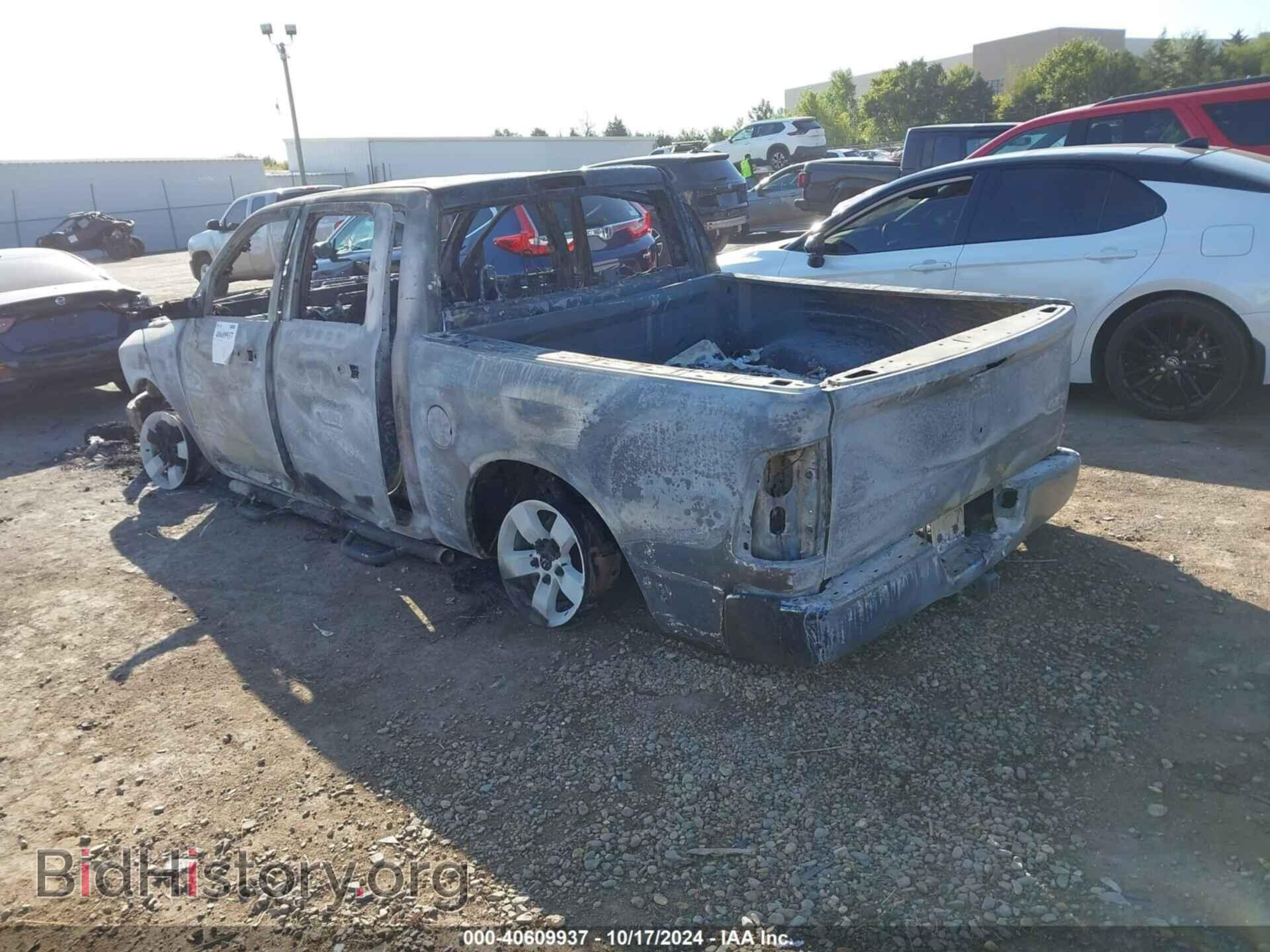 2015 RAM 1500 - VIN: 1C6RR7LT4FS687130 - Фото 3