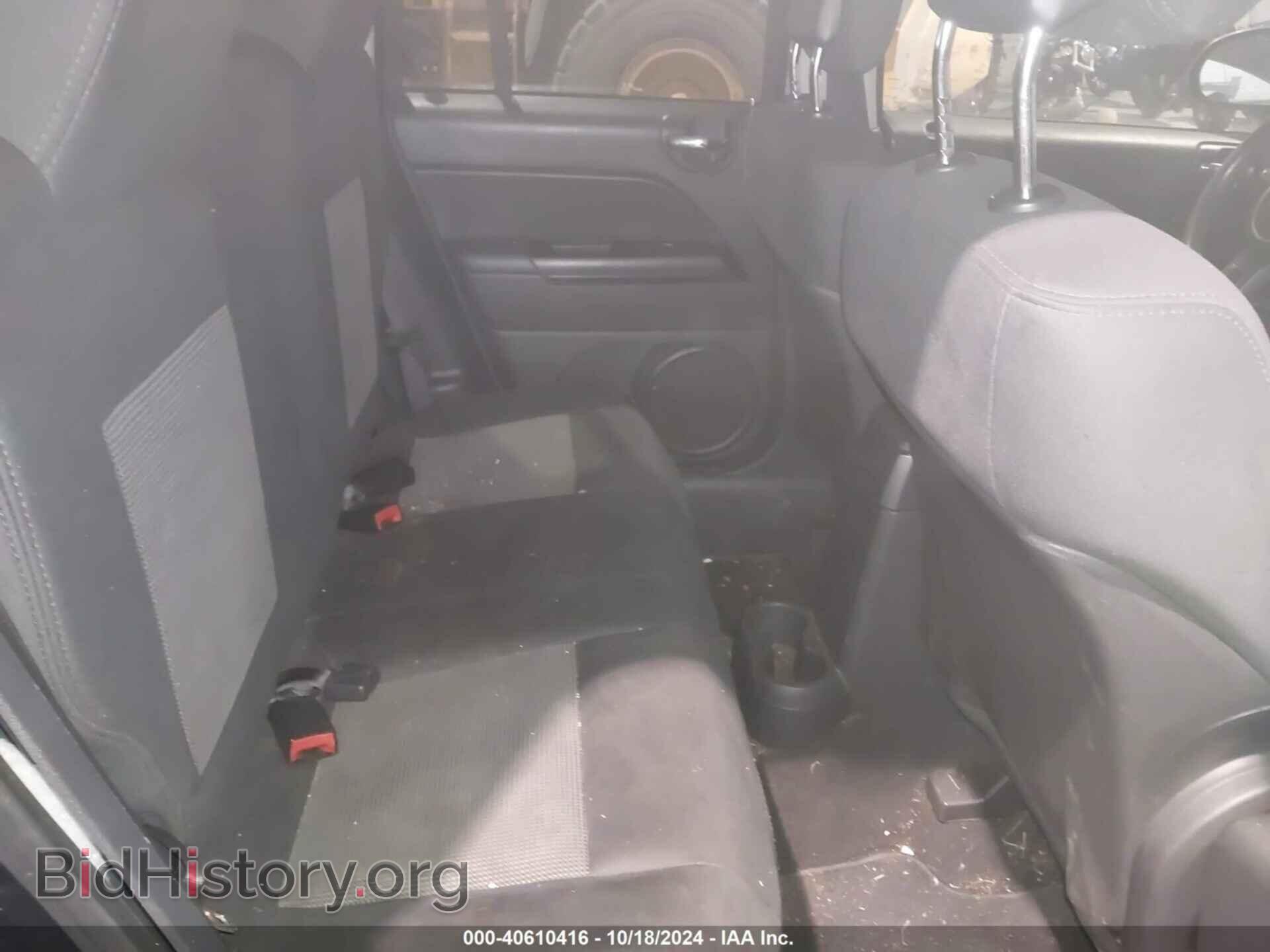 2011 JEEP COMPASS - VIN: 1J4NF1FB8BD180191 - Photo 8