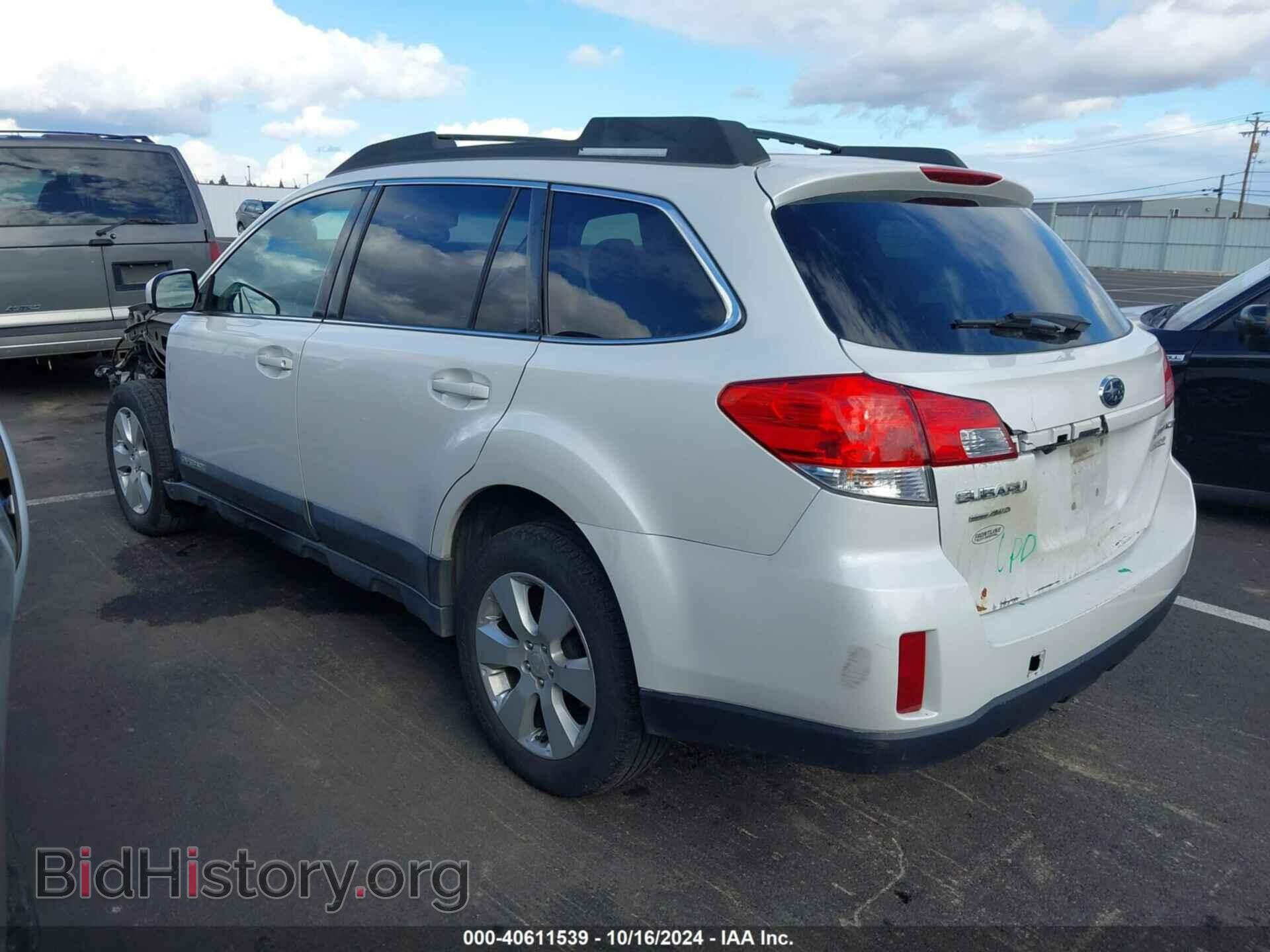 2011 SUBARU OUTBACK - VIN: 4S4BRBGC9B3364022 - Фото 3