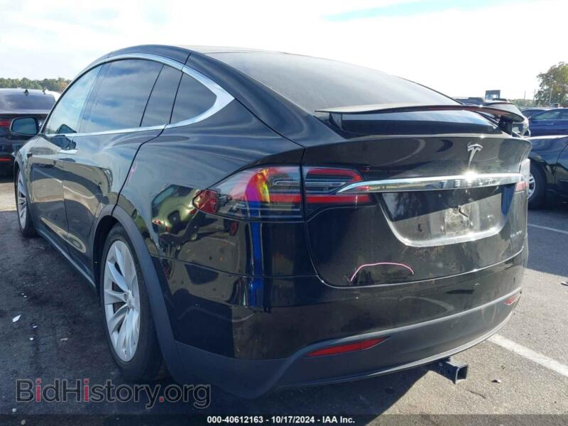 2019 Tesla MODEL X (VIN 5YJXCAE27KF205129) — photo 3 of 21