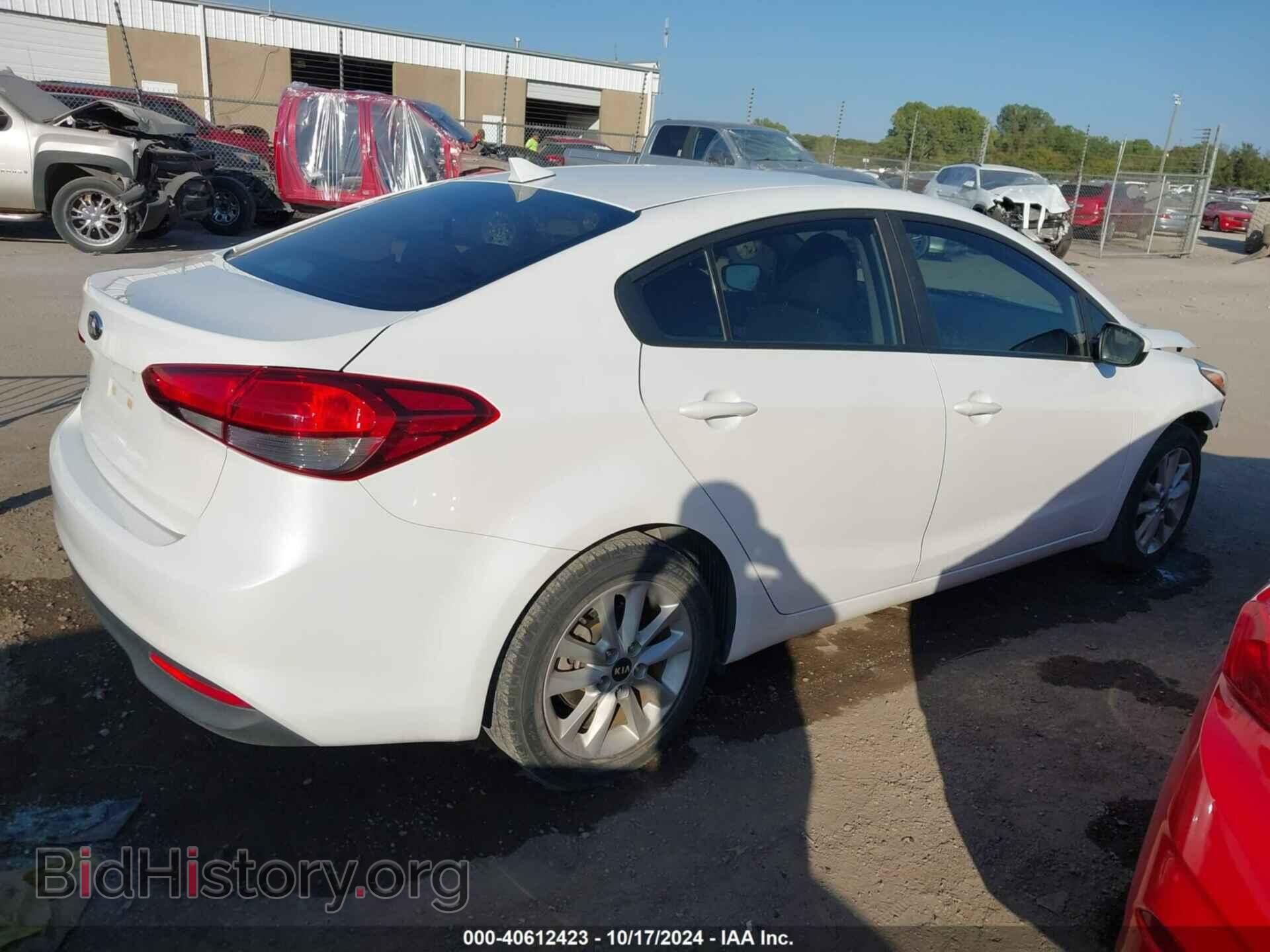 2017 KIA FORTE - VIN: 3KPFL4A78HE149134 - Фото 4