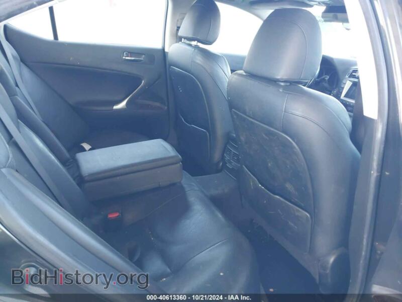 2007 Lexus IS 250 (VIN JTHCK262672011304) — photo 8 of 16