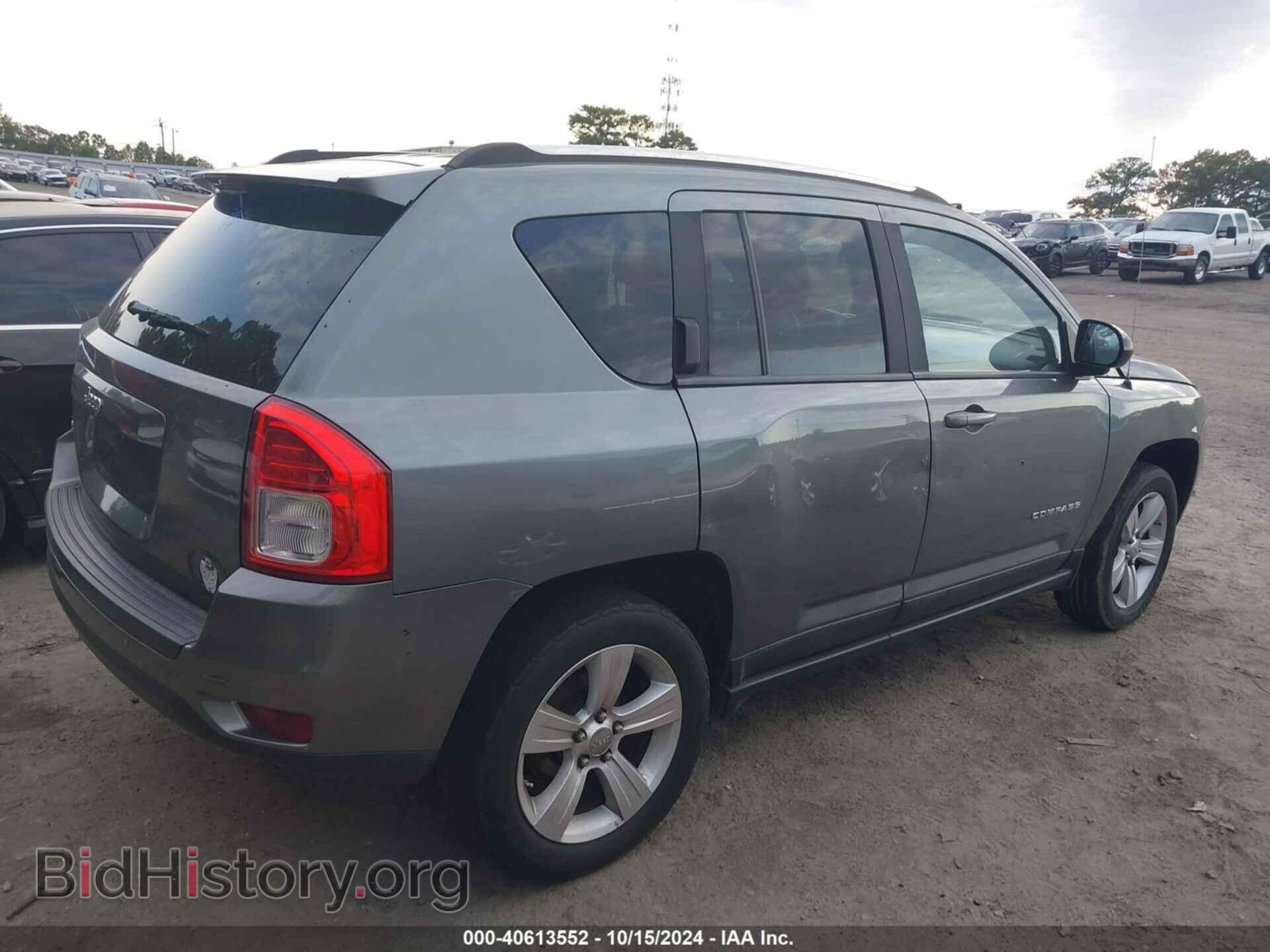 2011 JEEP COMPASS - VIN: 1J4NF1FB5BD279826 - Фото 4