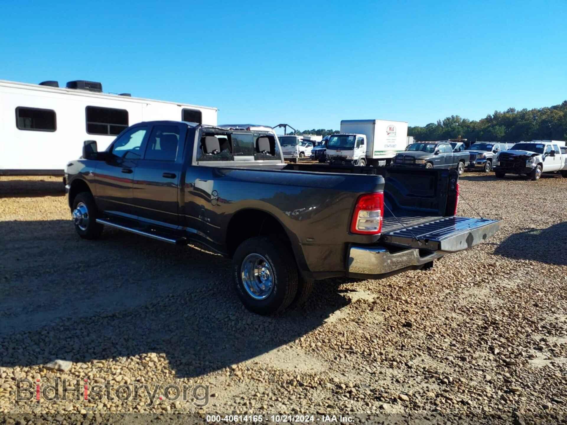 2024 RAM 3500 - VIN: 3C63RRGL2RG219193 - Фото 3