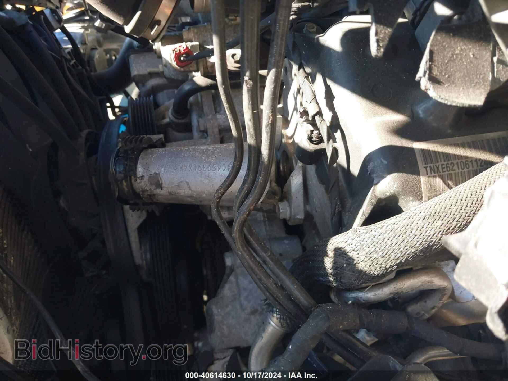 2016 CHRYSLER 300C - VIN: 2C3CCAET4GH359357 - Фото 17