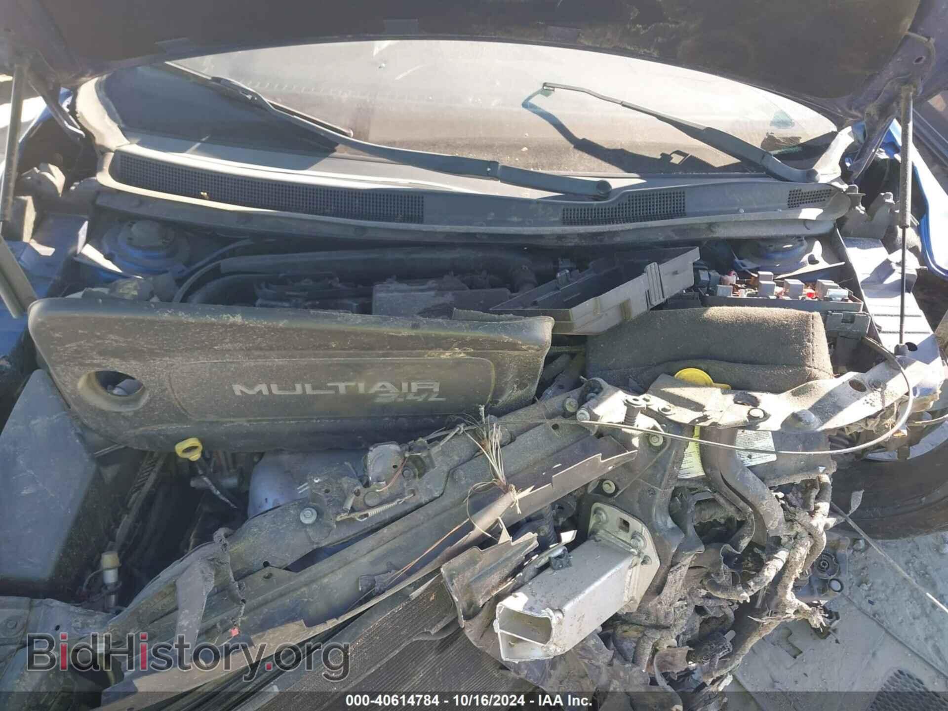 2015 CHRYSLER 200 - VIN: 1C3CCCBBXFN535809 - Фото 10