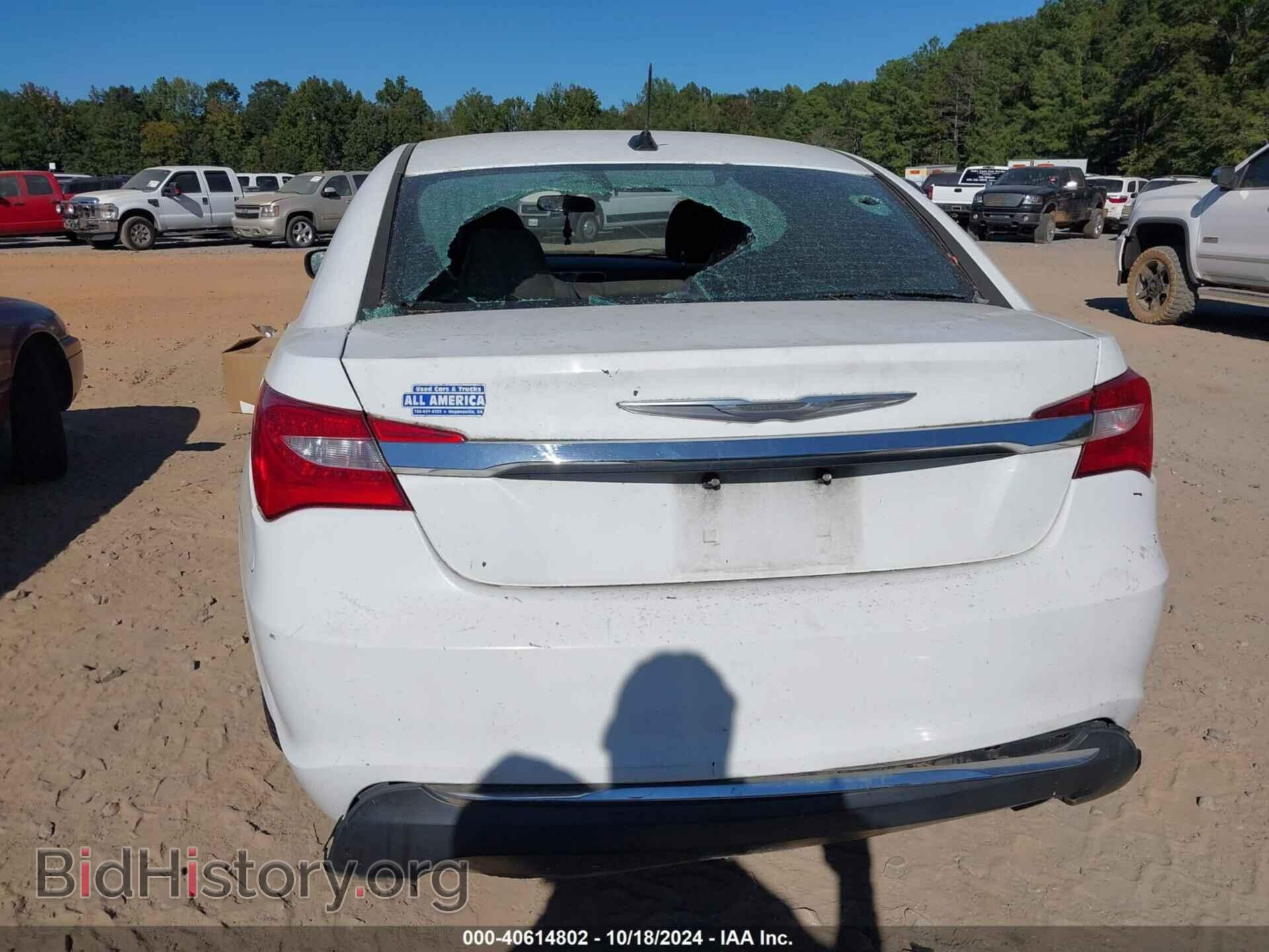2011 CHRYSLER 200 - VIN: 1C3BC4FB0BN562717 - Фото 6