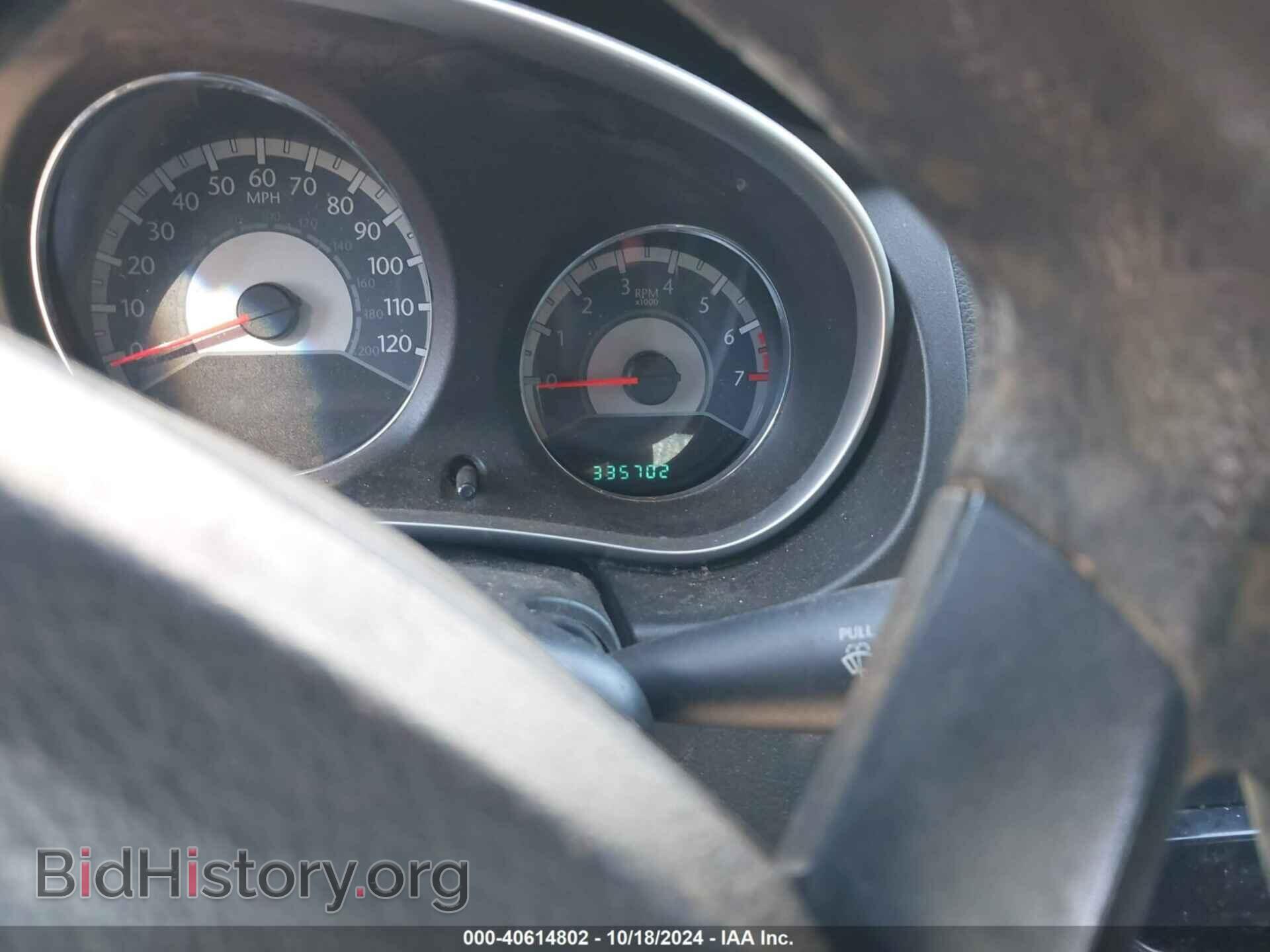 2011 CHRYSLER 200 - VIN: 1C3BC4FB0BN562717 - Фото 7
