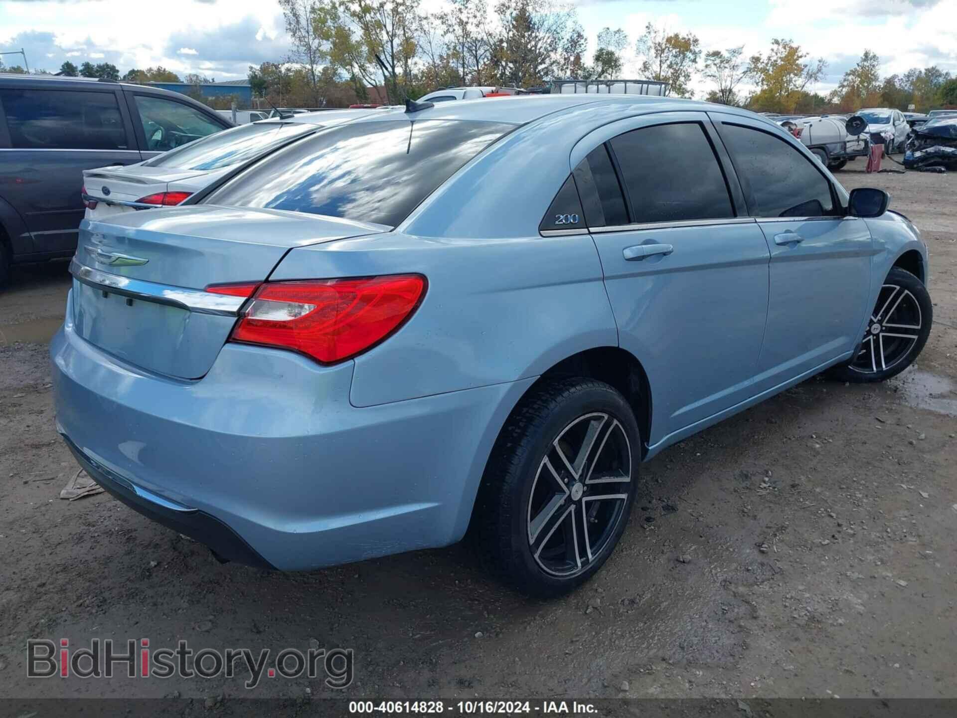 2013 CHRYSLER 200 - VIN: 1C3CCBBB3DN549381 - Photo 4