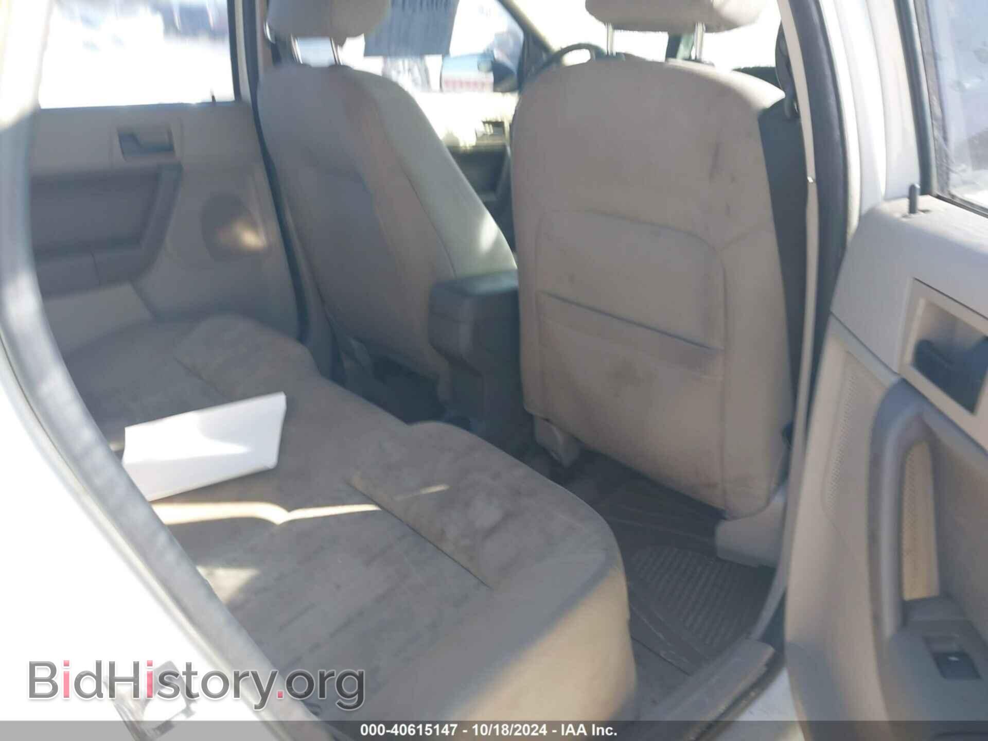 2011 FORD FOCUS - VIN: 1FAHP3FN1BW101105 - Фото 8