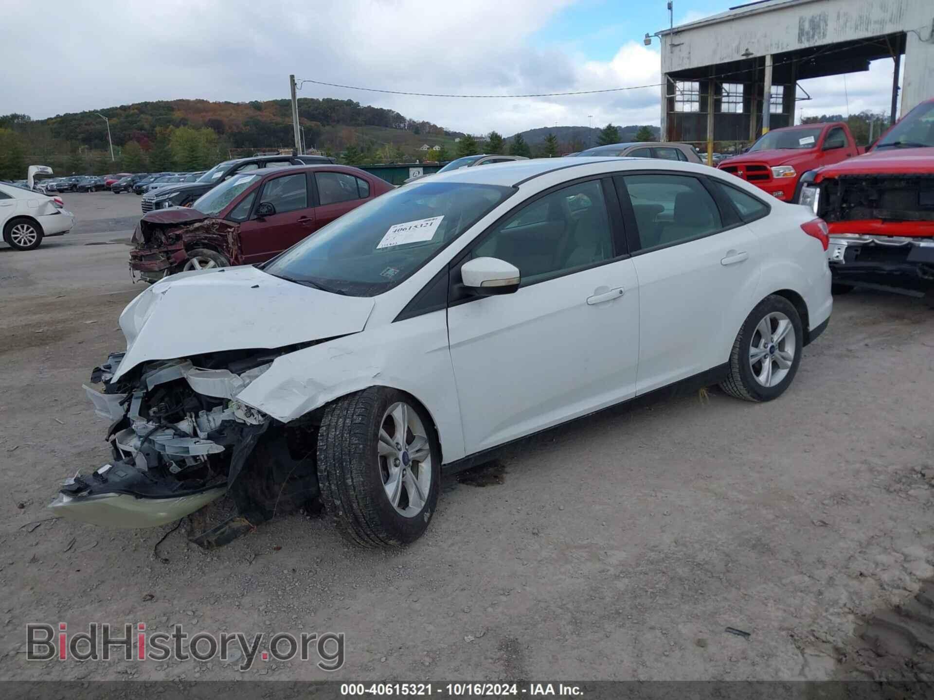 2014 FORD FOCUS - VIN: 1FADP3F24EL424946 - Фото 2